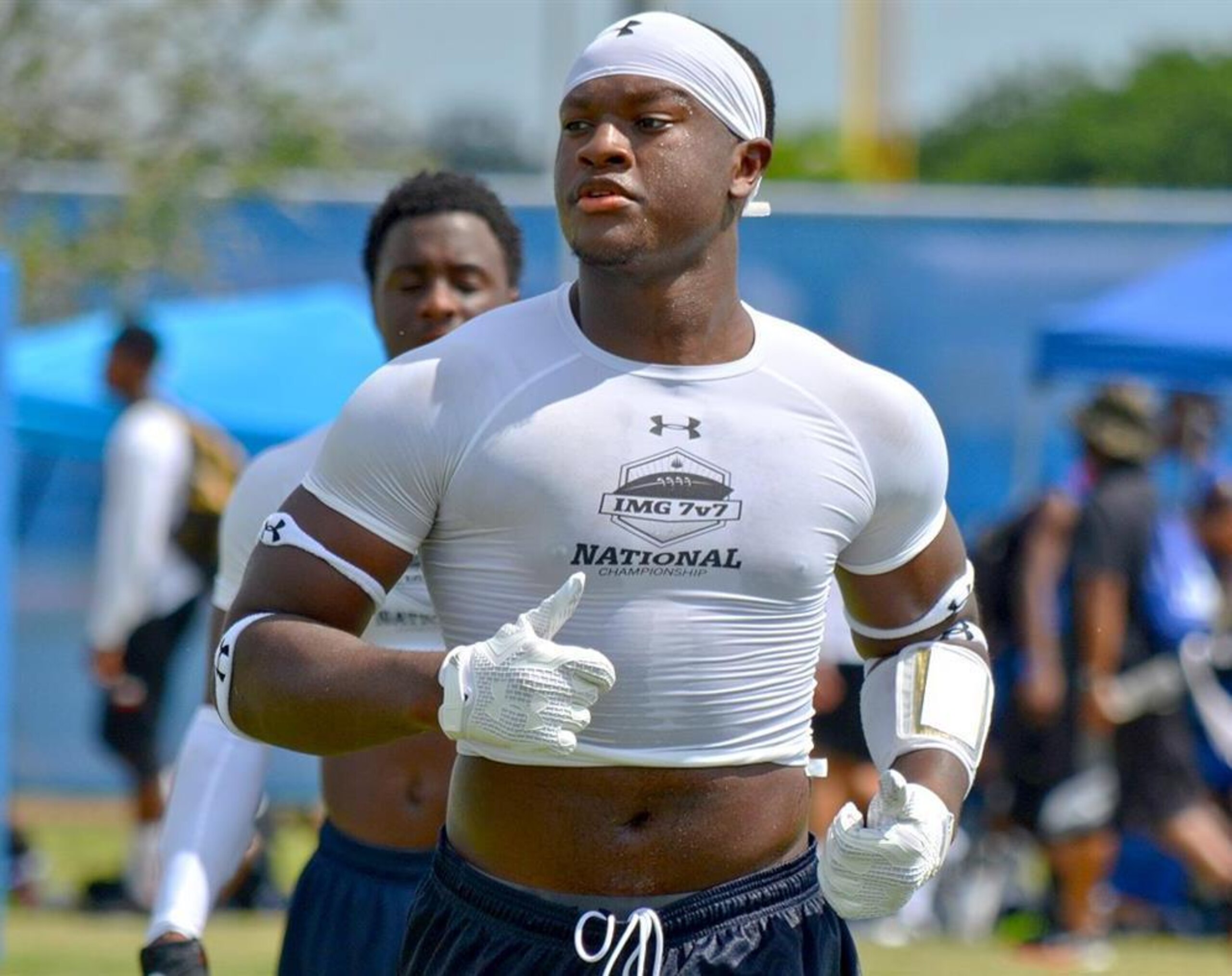 LB Ben Davis