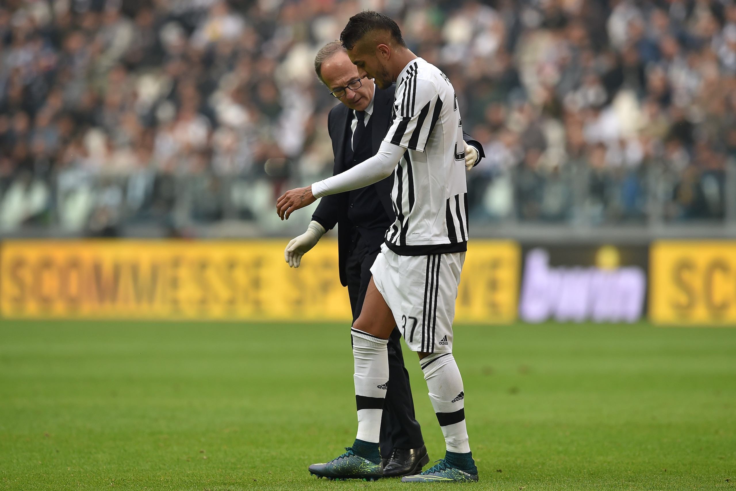Roberto Pereyra is currently on the shelf.