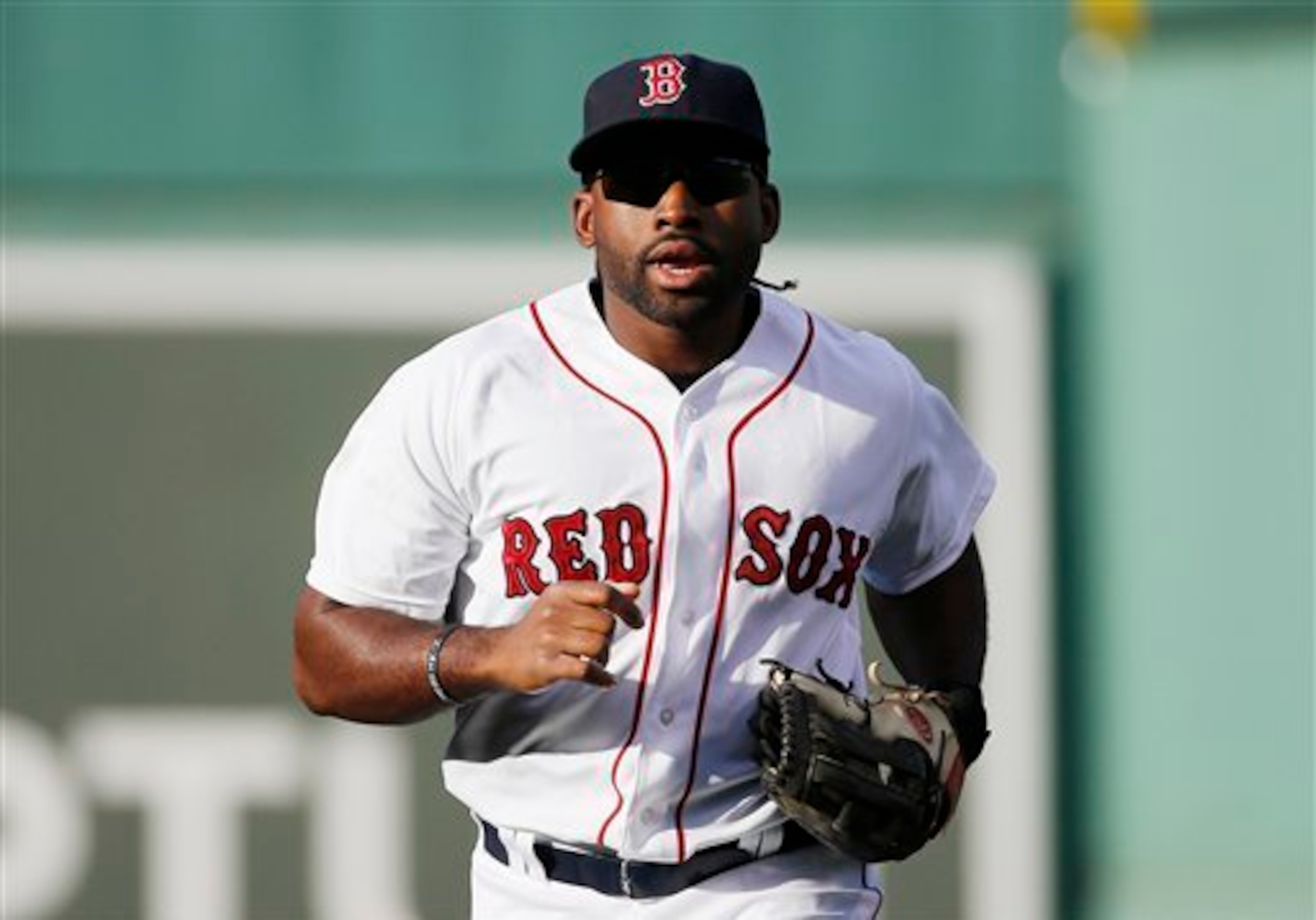 Jackie Bradley Jr. is one of Boston's talented outfield options entering the 2016 season.