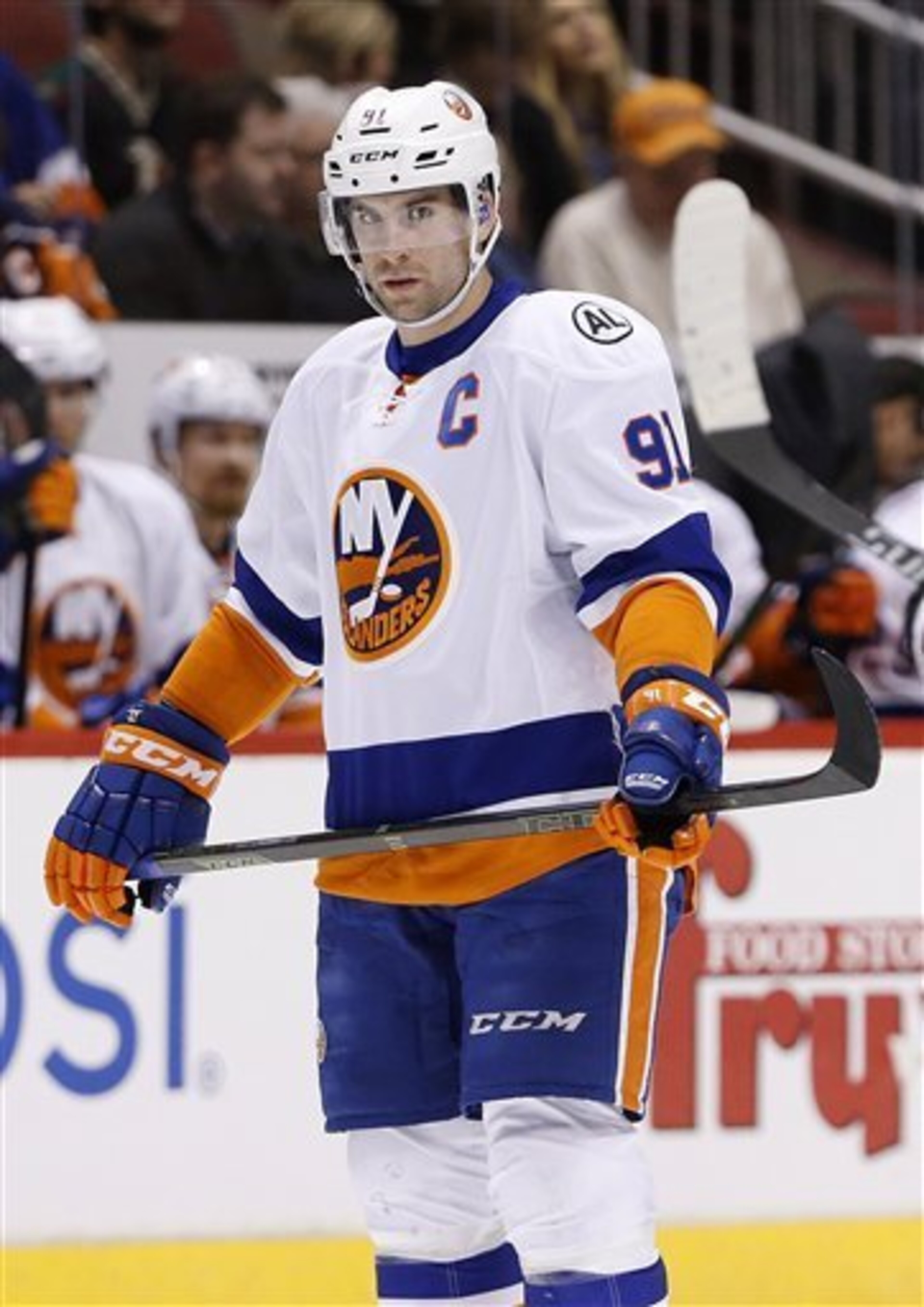 John Tavares hopes to make New York a hockey town.