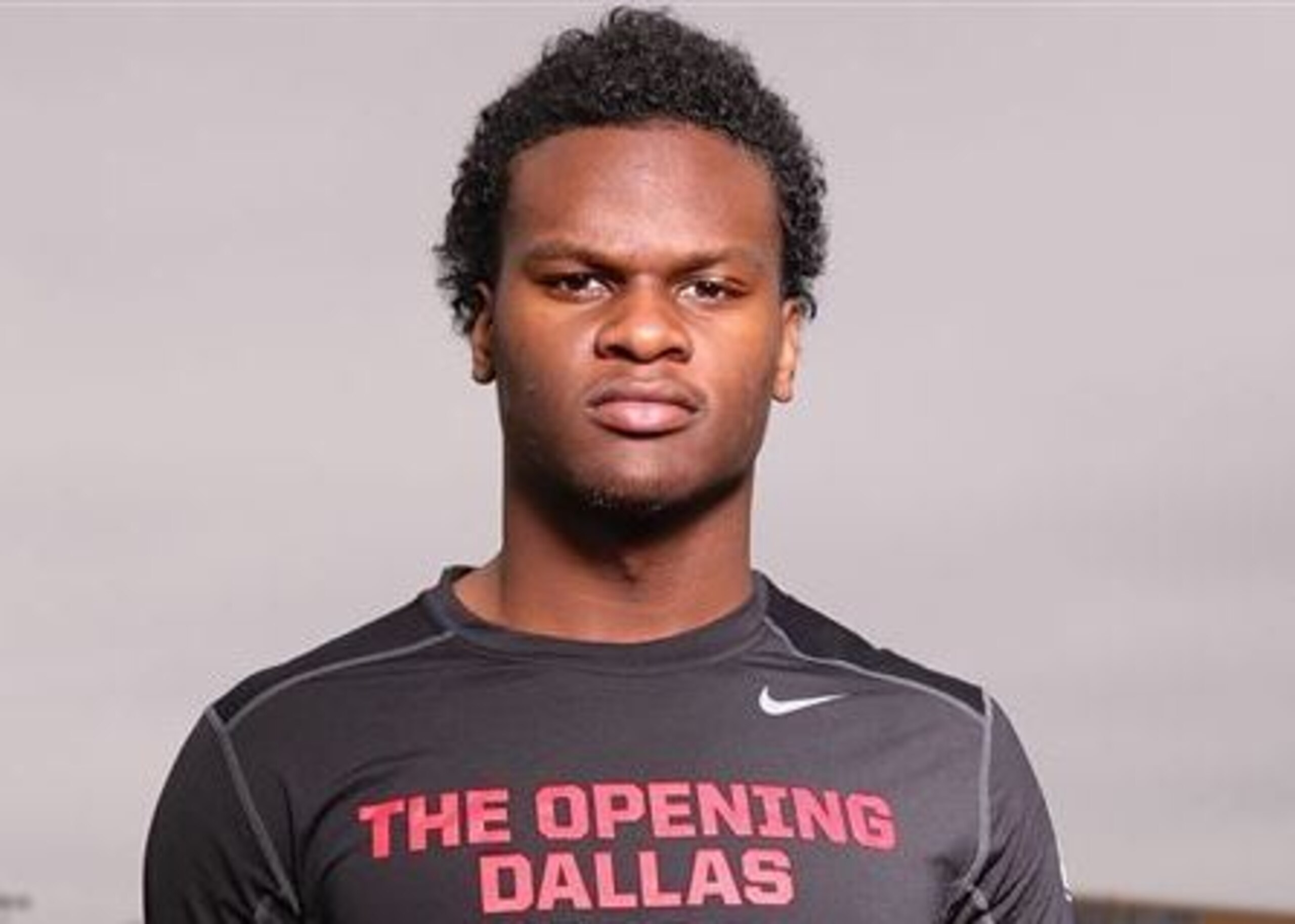 WR Tren'Davian Dickson