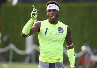 CB Levonta Taylor