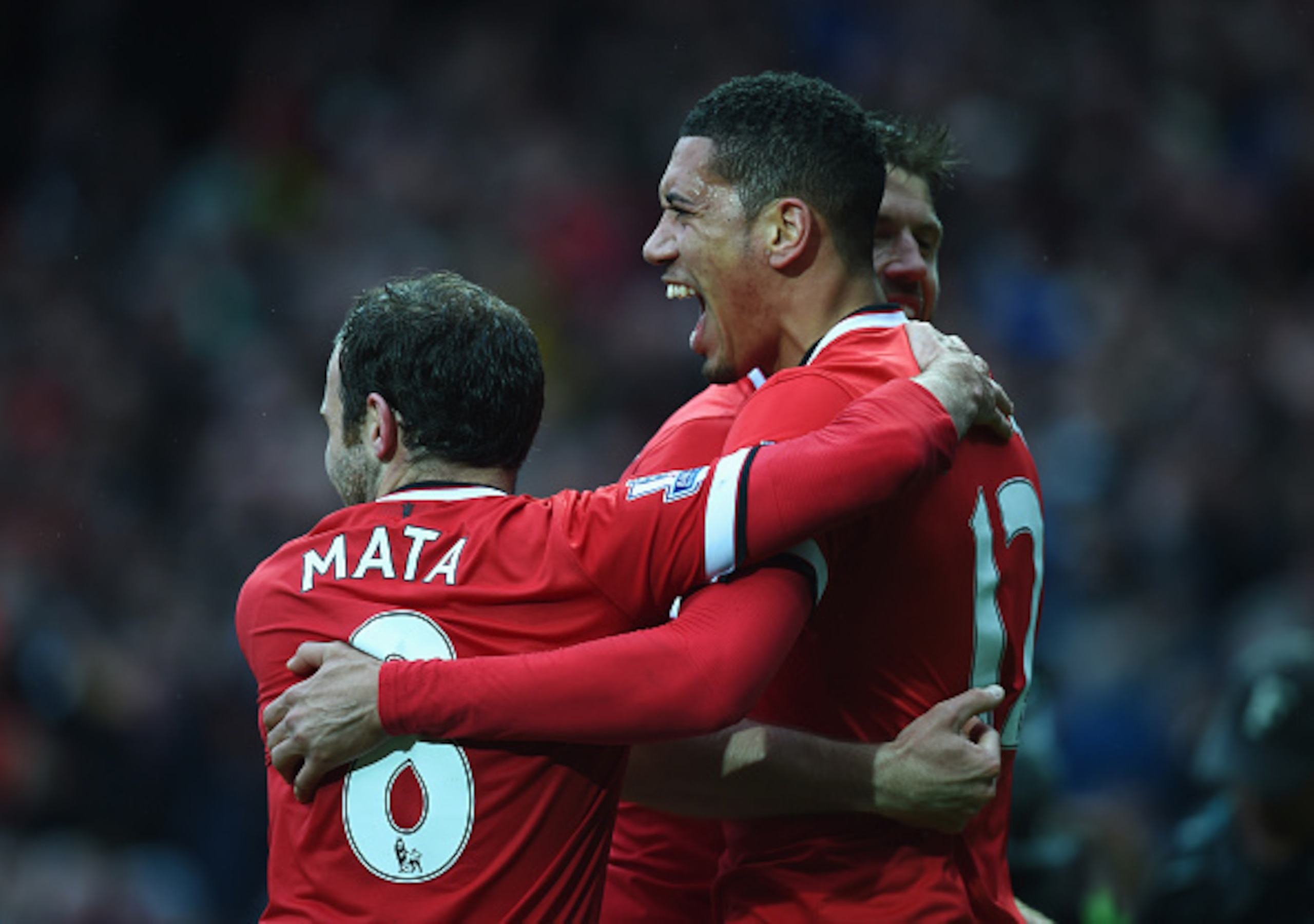 United celebrate going 4-1 up against City United celebrate going 4-1 up against City