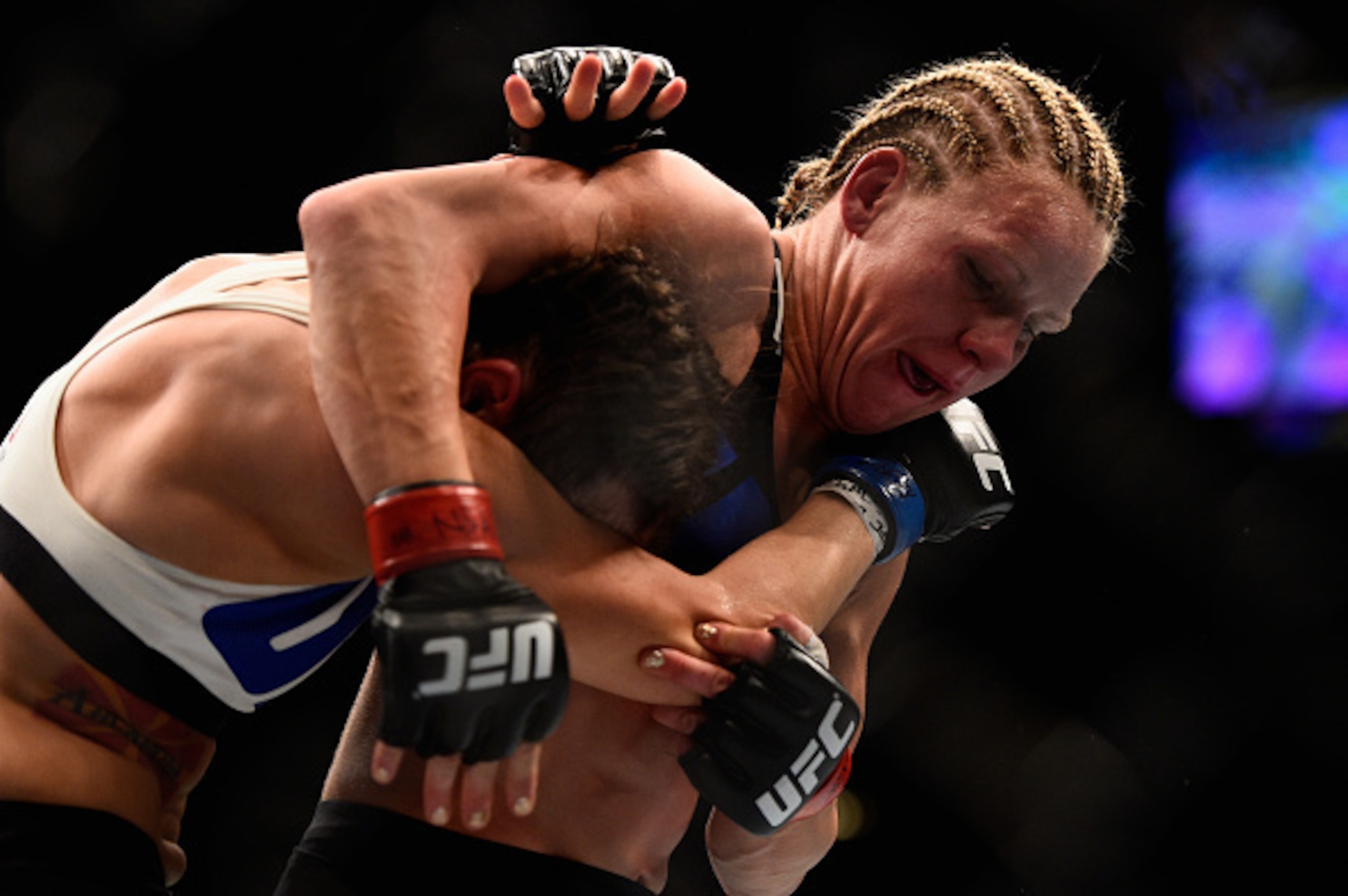 Justine Kish (top) fought Nina Ansaroff. Justine Kish (top) fought Nina Ansaroff.