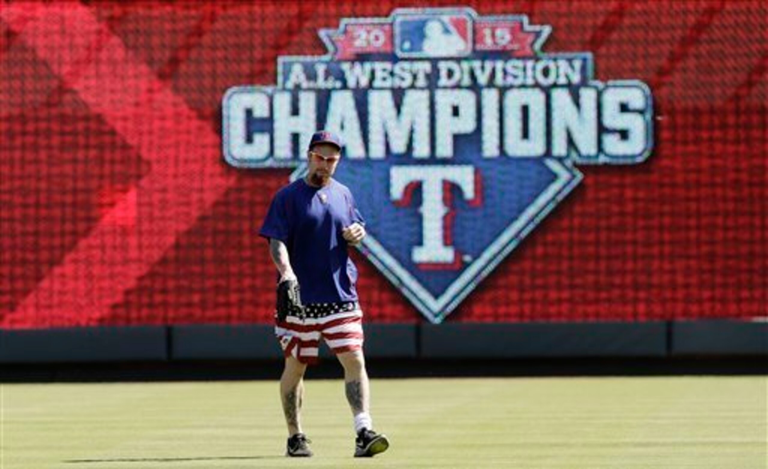 Josh Hamilton is a wild card heading into 2016.
