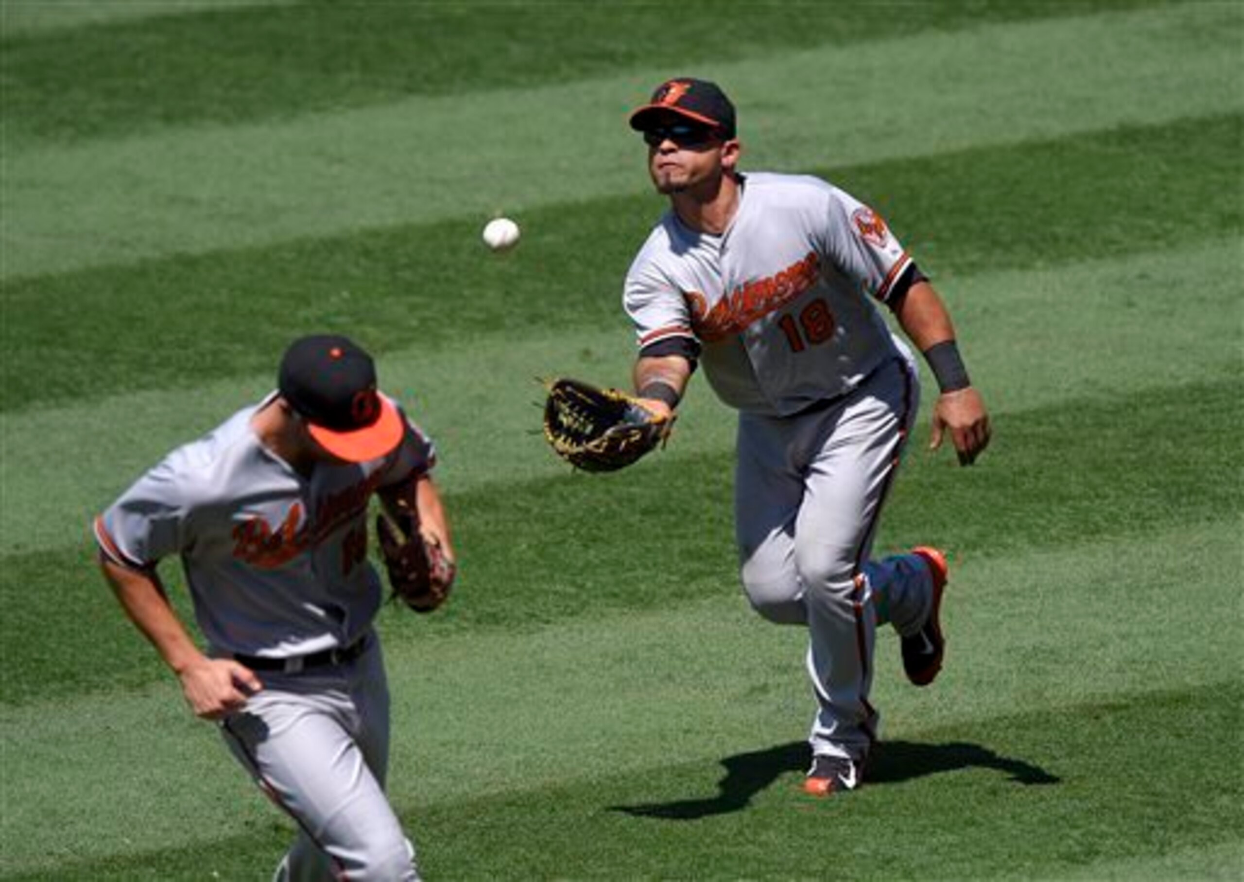 Inking Gerardo Parra would provide the San Francisco Giants with some much-needed cover in the outfield.