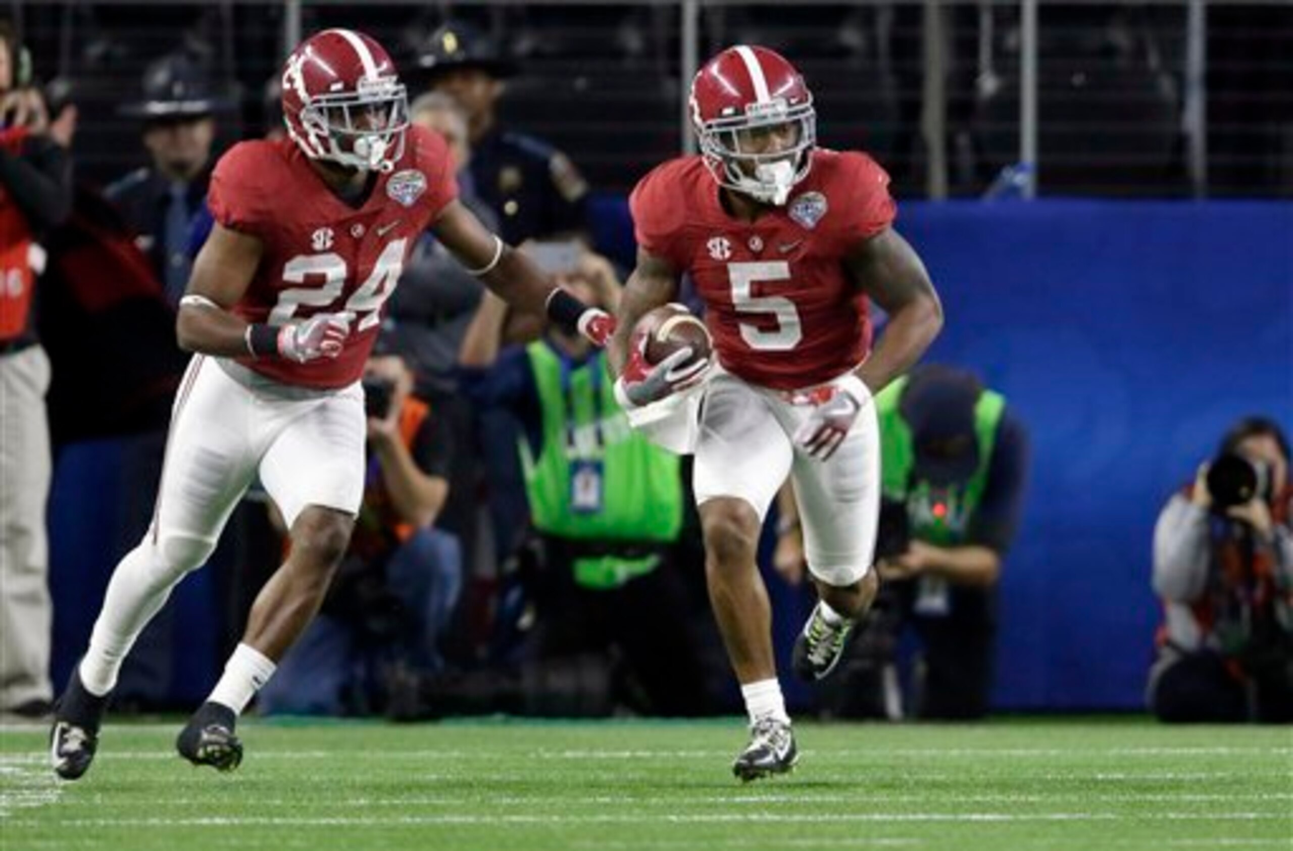 Cyrus Jones has been a difference-maker for Alabama's special teams this season.