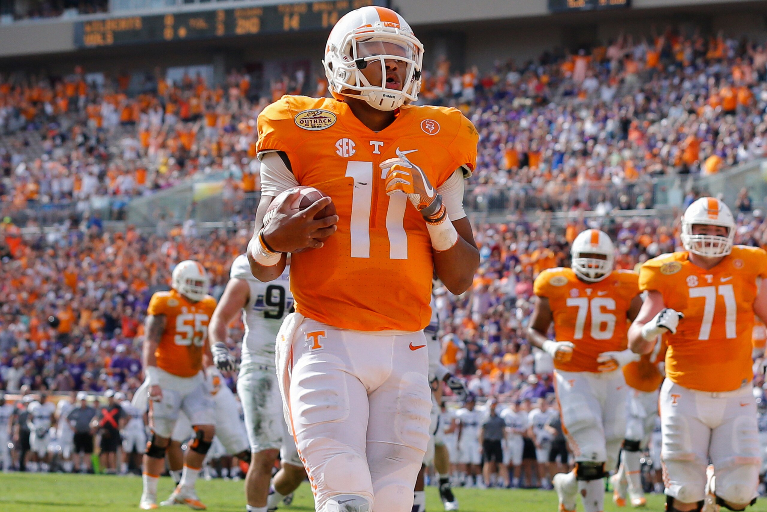 Tennessee QB Joshua Dobbs