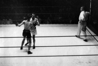 A boxing match at the 1932 Olympic Games, where Stevens won lightweight gold