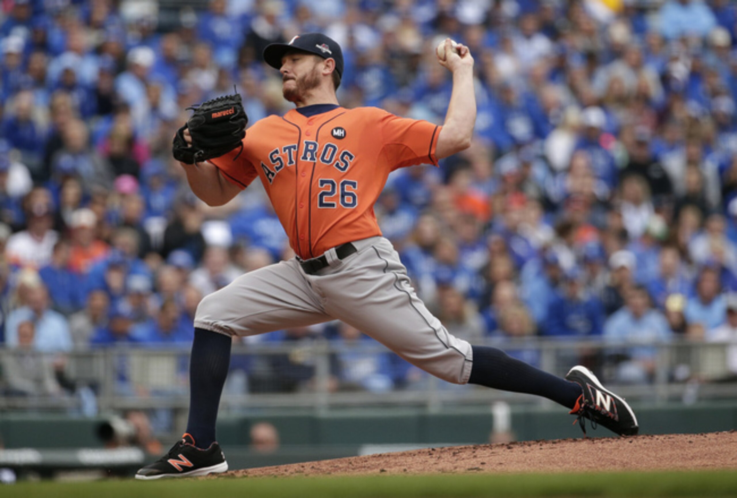 Scott Kazmir will make his National League debut in 2016.