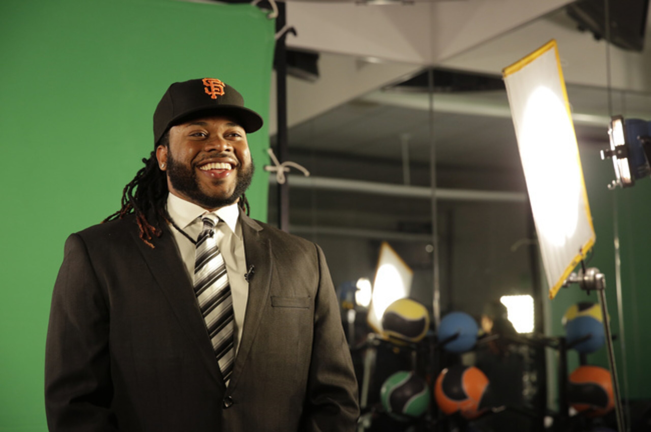 Johnny Cueto brings one heck of a track record to AT&T Park.