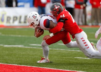 Anu Solomon will be a key piece of Arizona's offense in 2016.