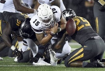 Charles Harris emerged as the next great Missouri defensive end this season.