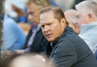 Scott Boras is in a dicey spot in the Chris Davis negotiations.