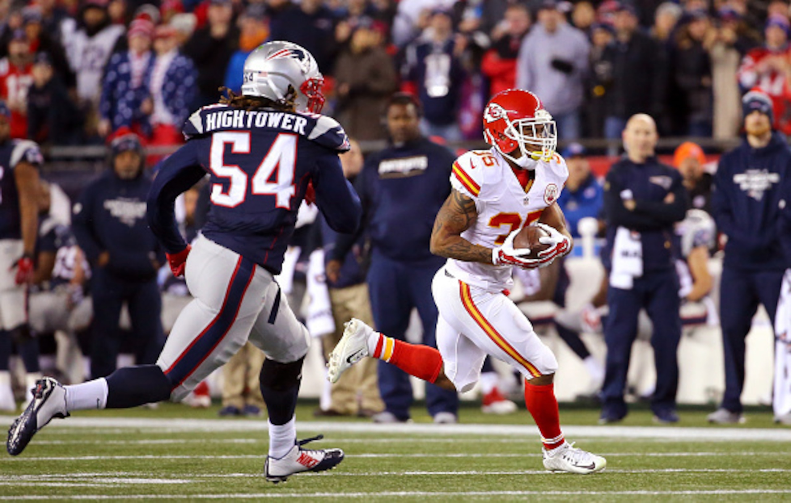 Dont'a Hightower and the New England defense allowed 4.2 yards per carry in their divisional-round win.