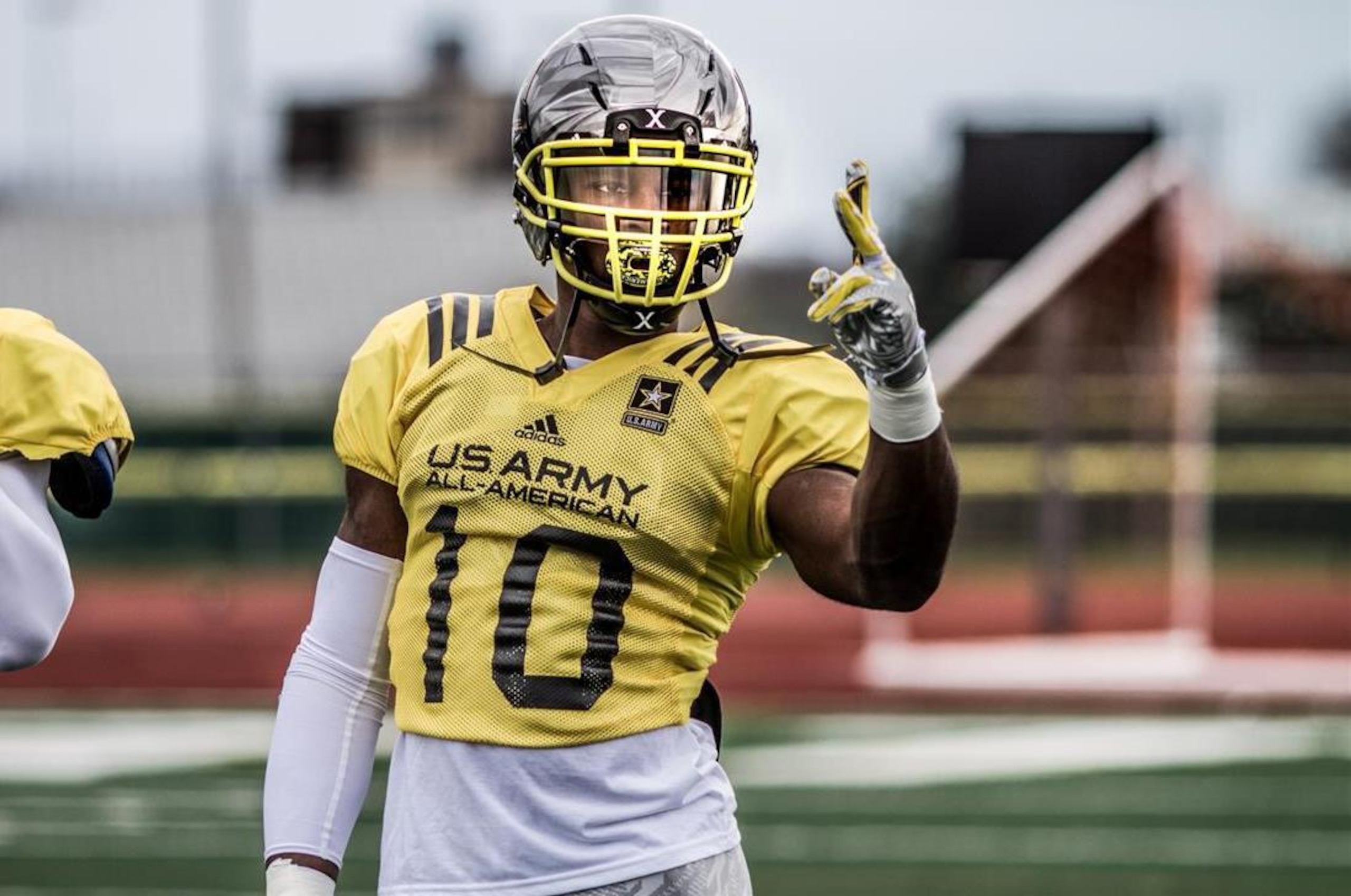 Washington LB Camilo Eifler