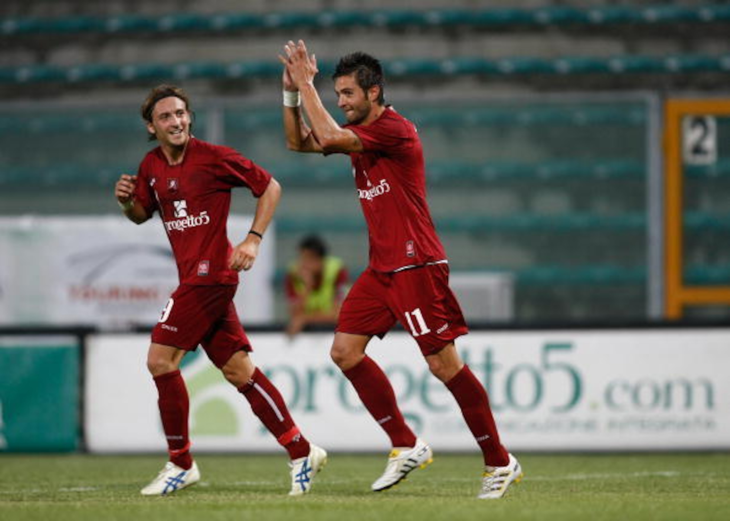 Alessandria has become the first Lega Pro side to reach the semi-finals of since 1984. Alessandria has become the first Lega Pro side to reach the semi-finals of since 1984.