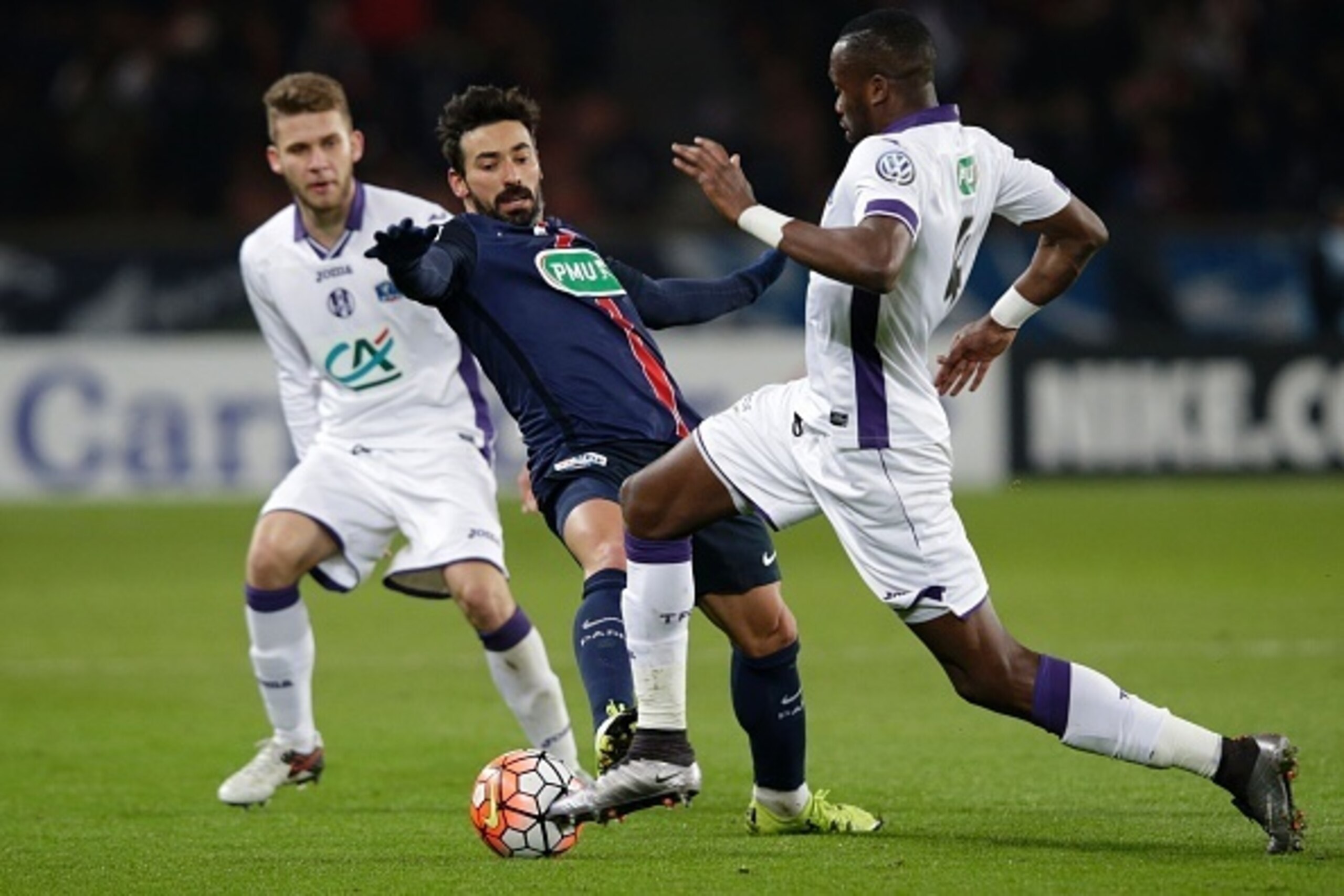 Another poor performance from Lavezzi.