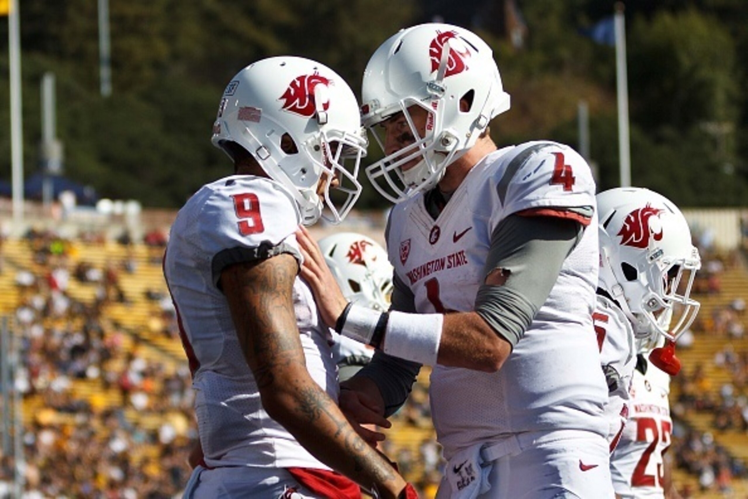 Washington State WR Gabe Marks and QB Luke Falk