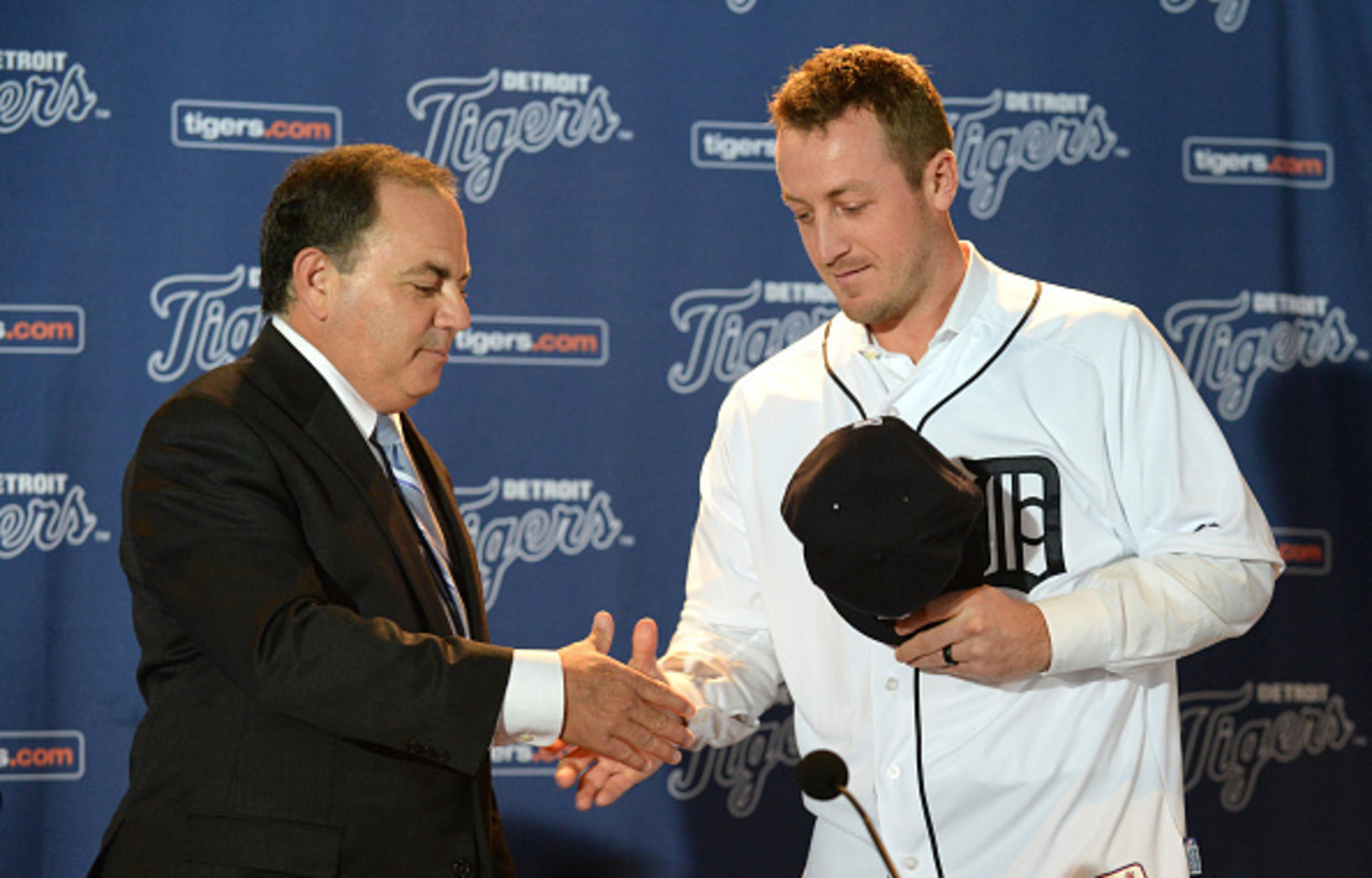 Jordan Zimmermann (right) agreed to a five-year, $110 million contract with the Tigers.
