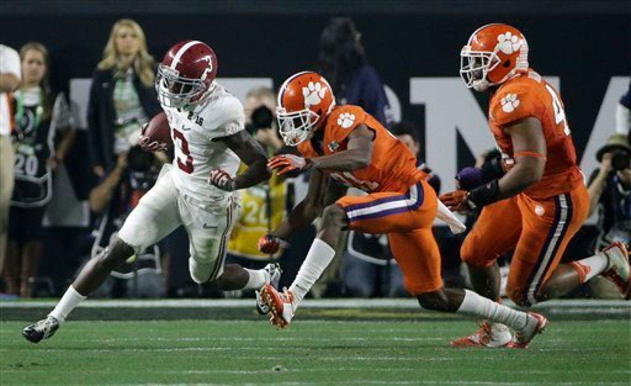 Calvin Ridley will be a key piece for Alabama's talented offense.