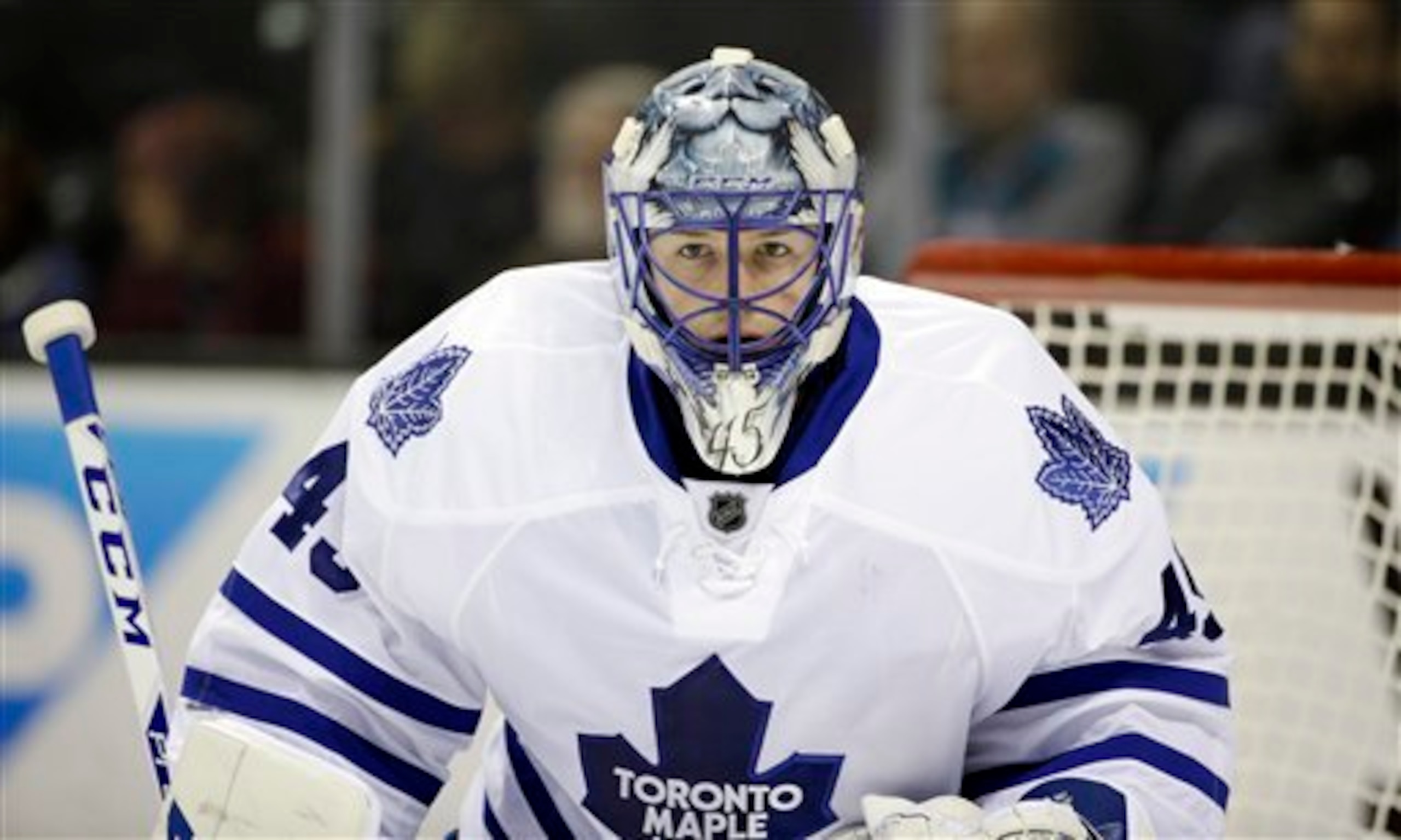 Toronto Maple Leafs could be willing to move goalie Jonathan Bernier.