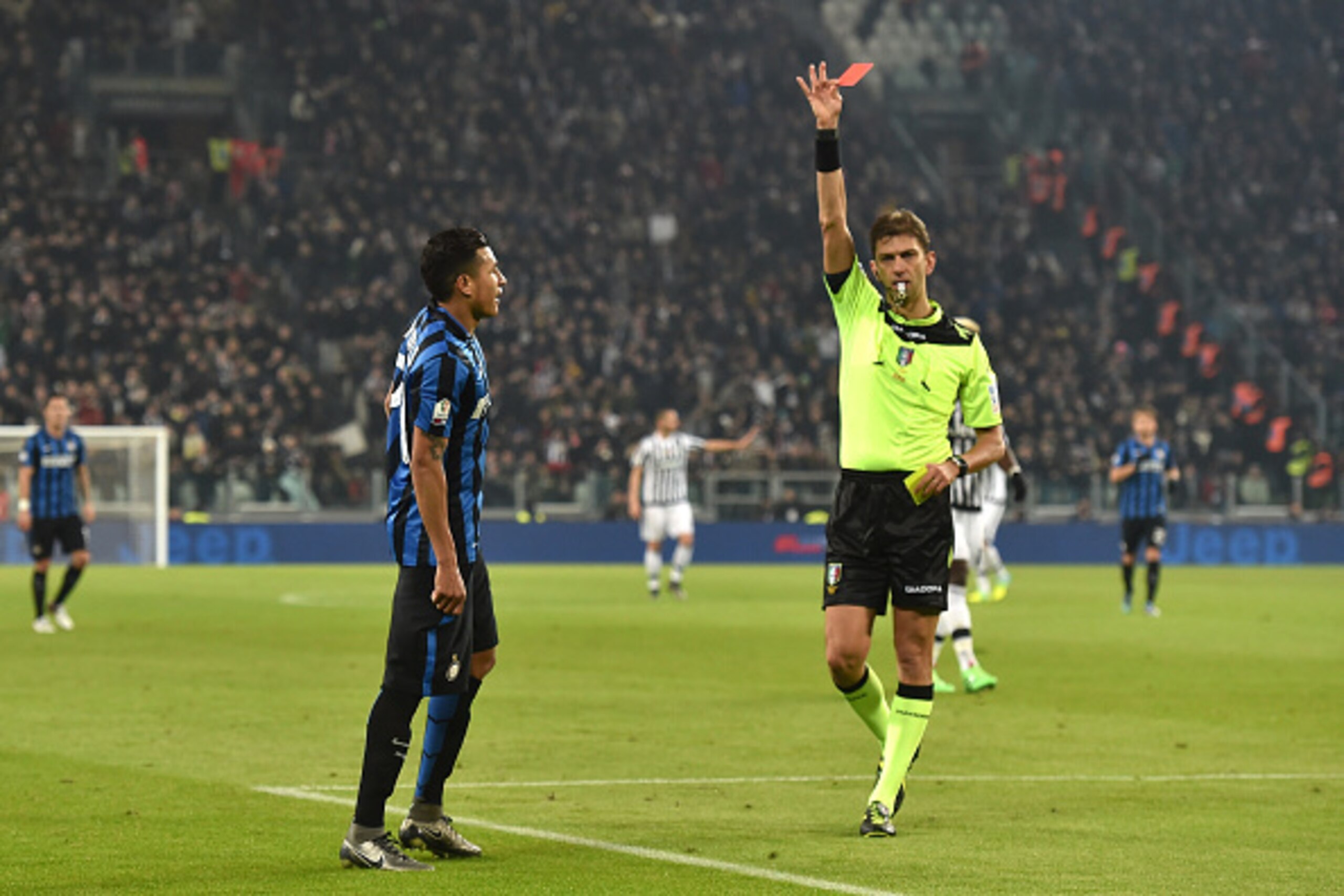 Murillo receives his marching orders from Paulo Tagliavento.