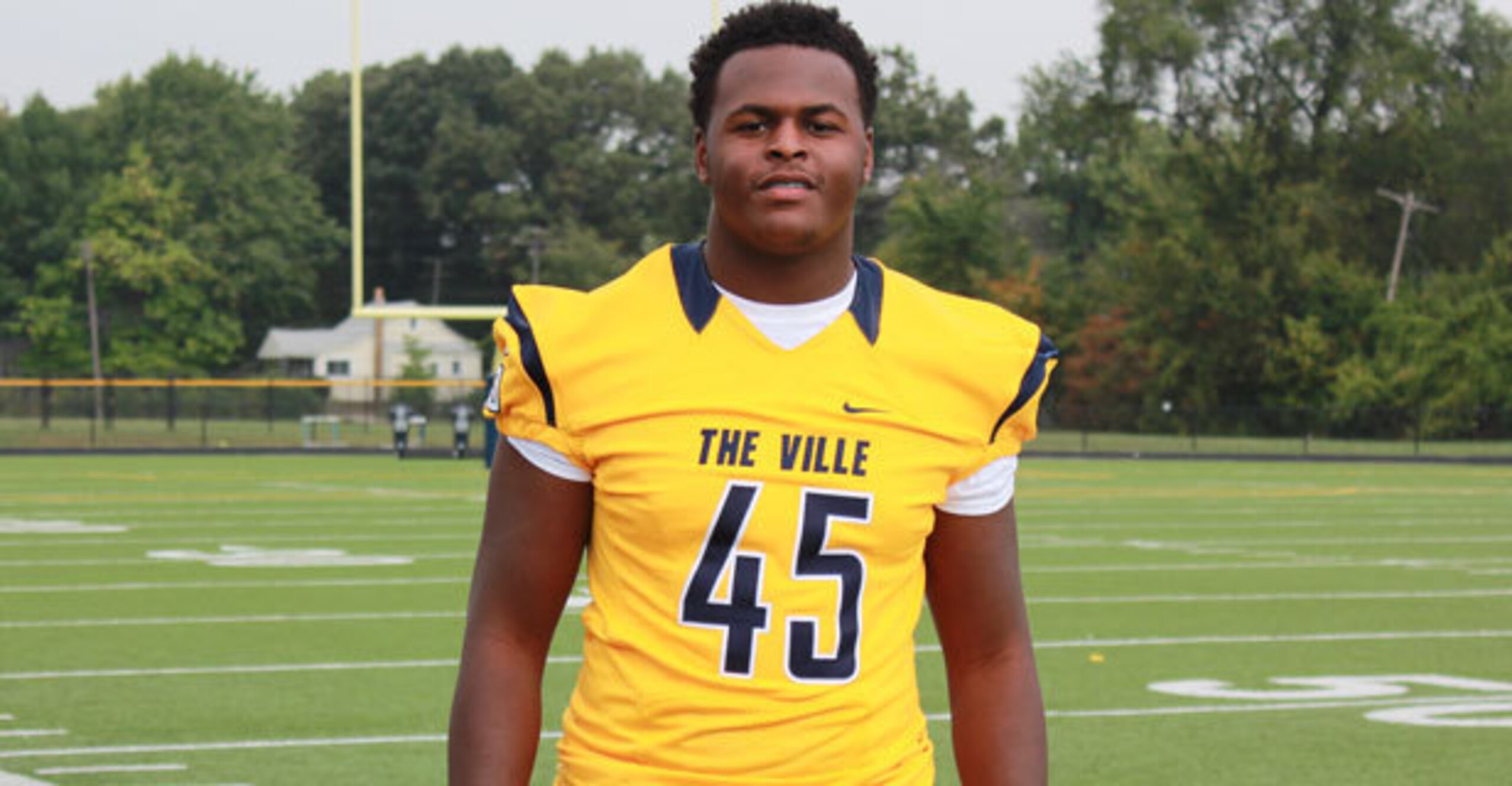 3-star defensive end Cedrick Lattimore