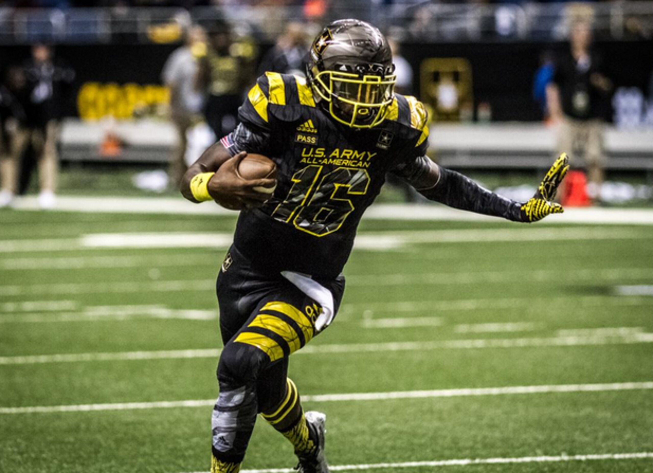 QB Jawon Pass