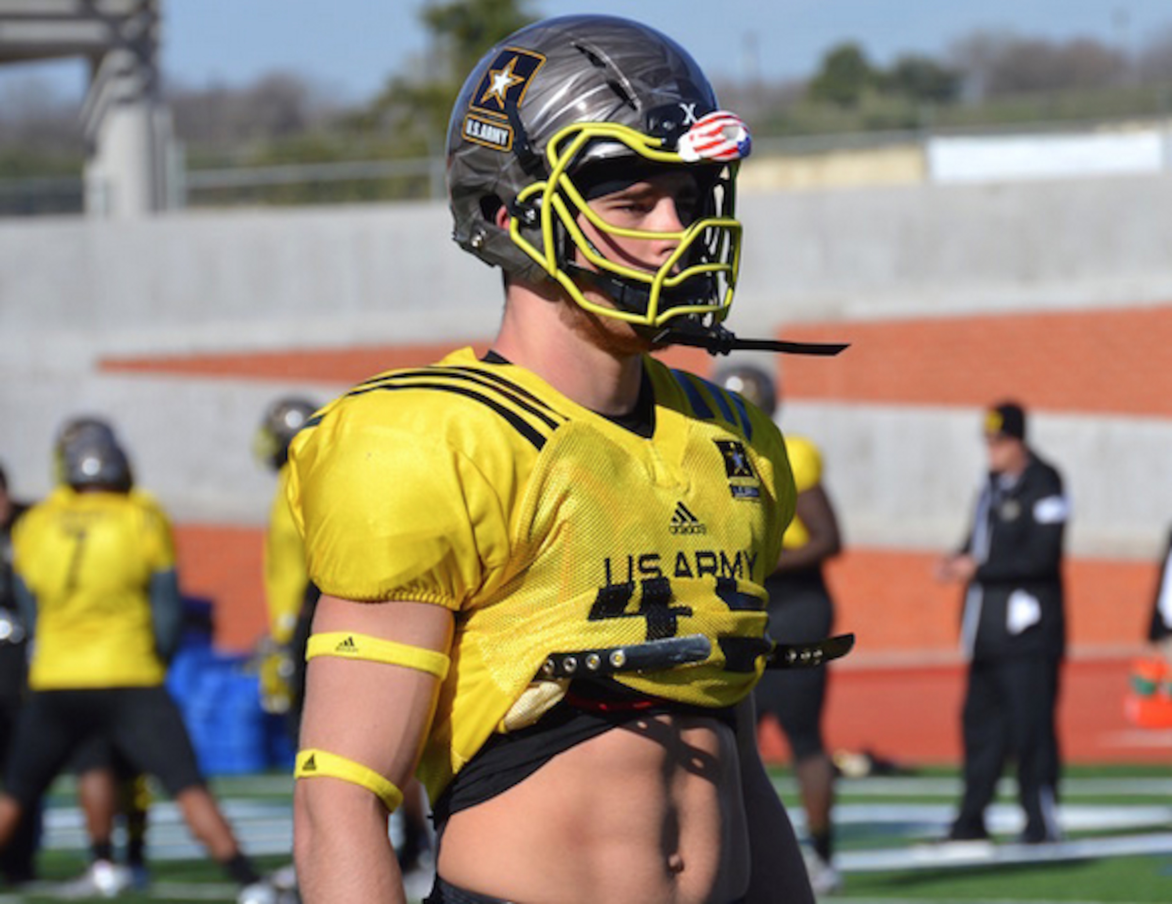 LB Carter Coughlin