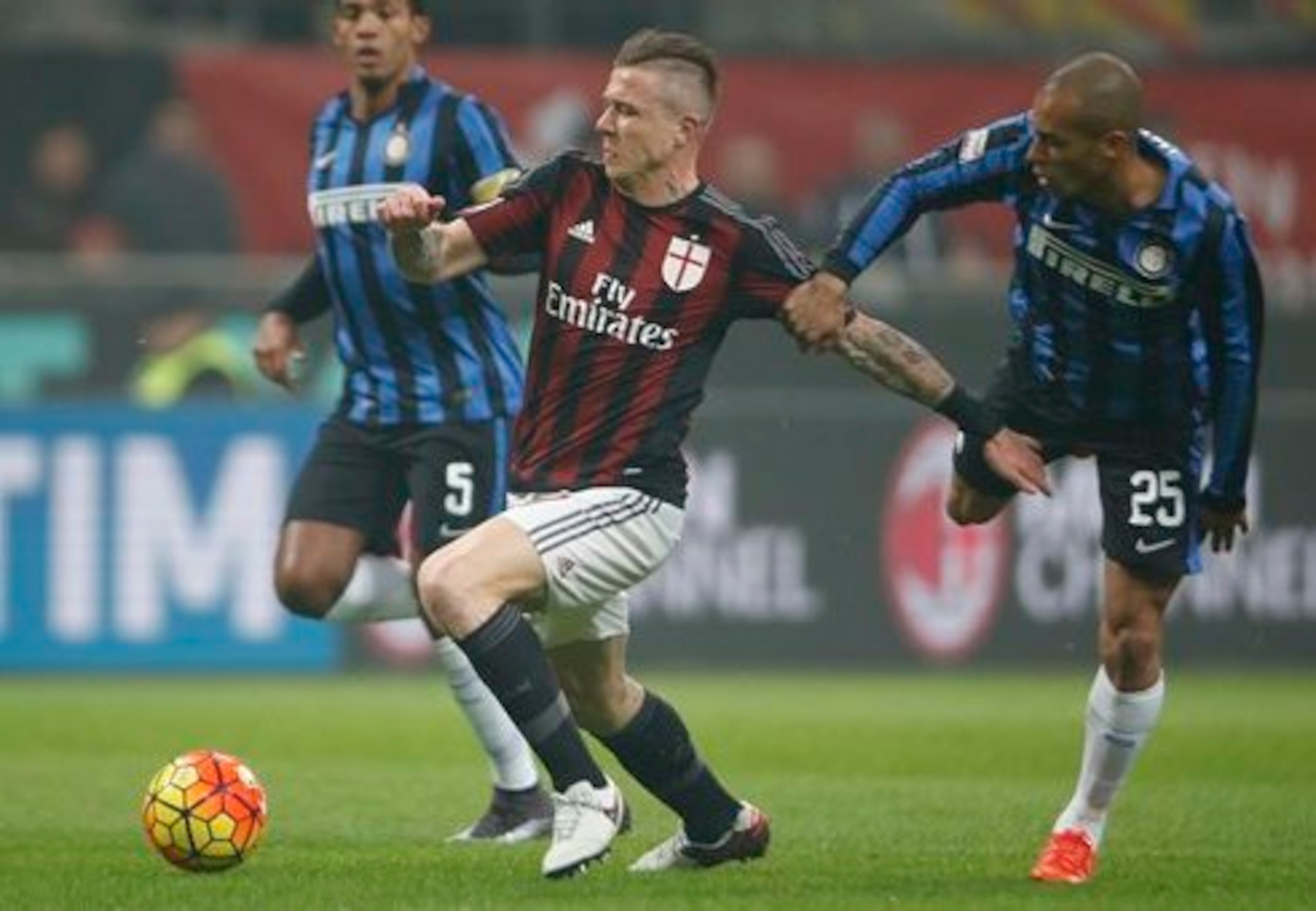 Juraj Kucka looks to make a forward run during the derby.
