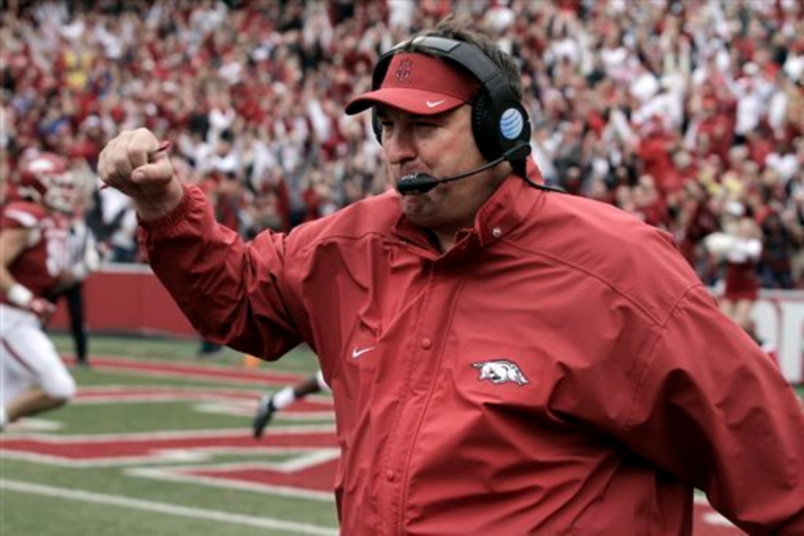Arkansas HC Bret Bielema Arkansas HC Bret Bielema