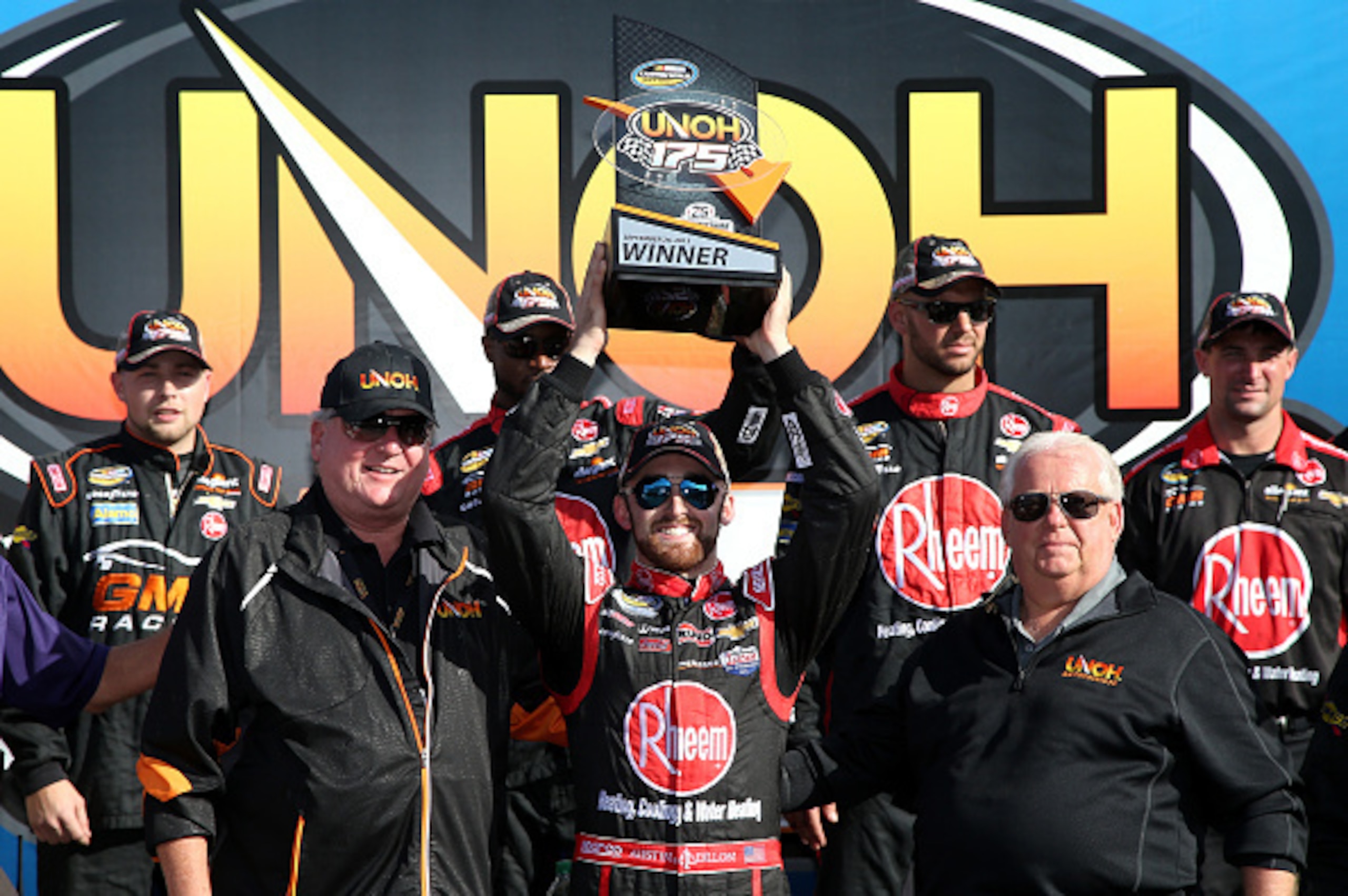 Austin Dillon won a Truck race at New Hampshire in 2015. Can he do so in a Sprint Cup race in 2016?