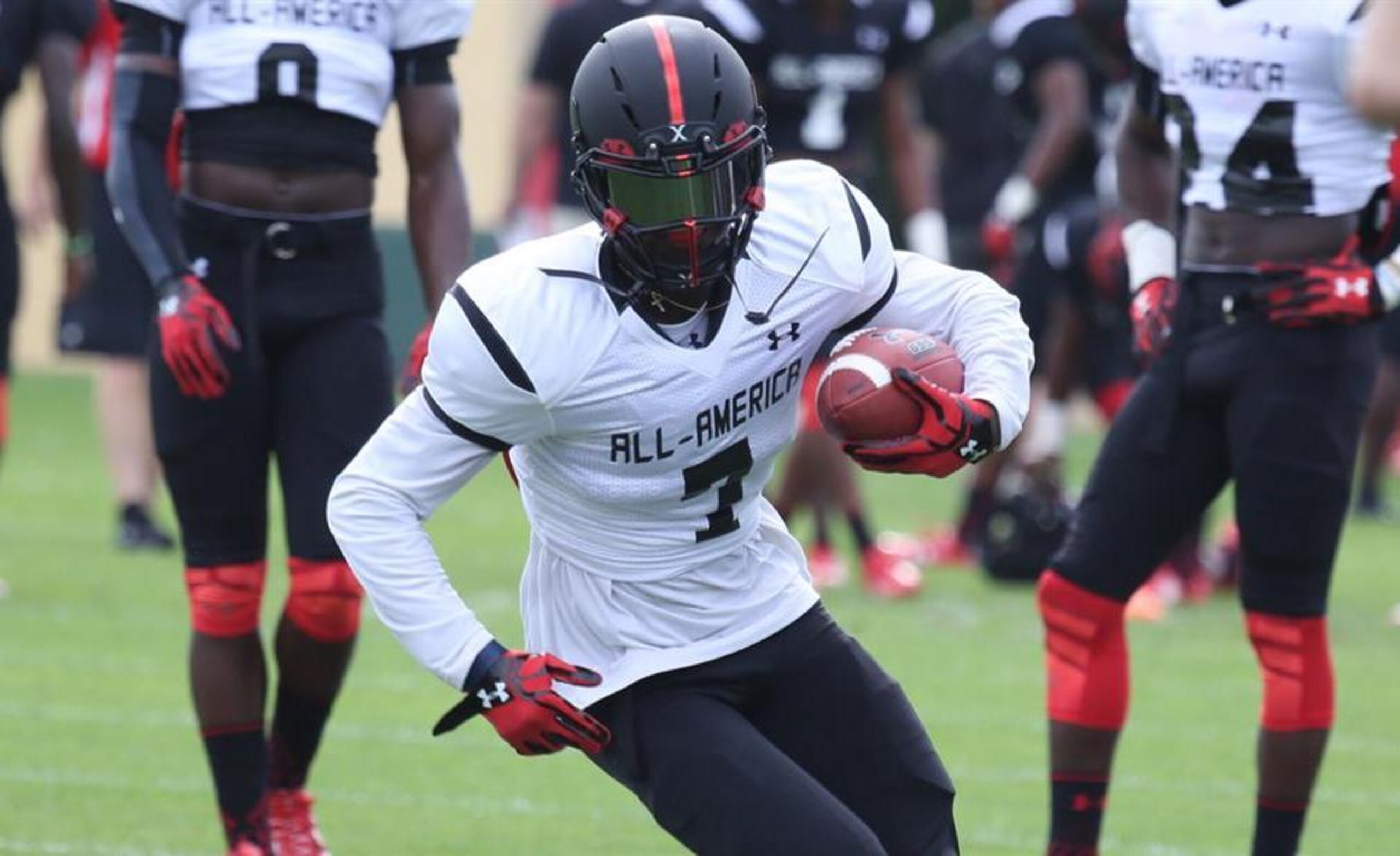 4-star WR Eli Stove