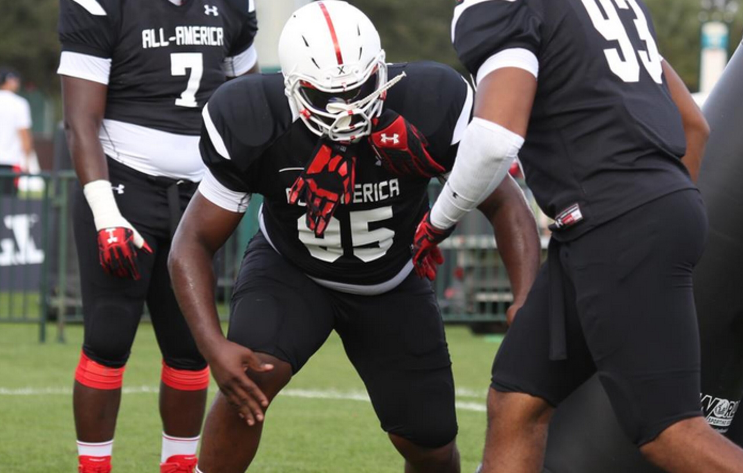 DT Benito Jones DT Benito Jones