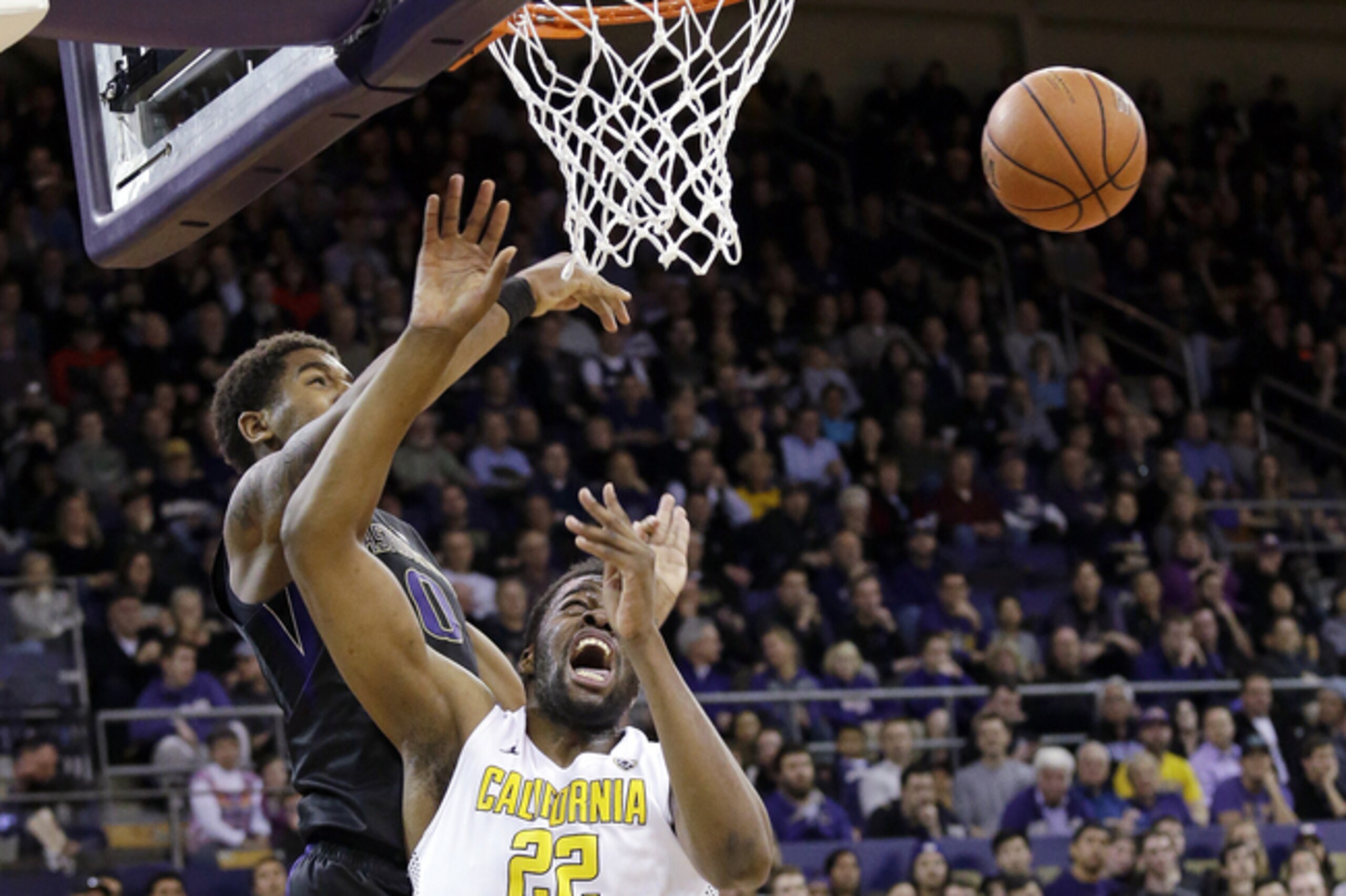 California and Washington went down to the wire on Thursday night in a game that had huge NCAA tournament implications for each. California and Washington went down to the wire on Thursday night in a game that had huge NCAA tournament implications for each.