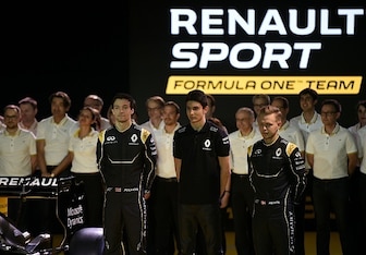 Esteban Ocon (centre) at the 2016 Renault team launch.