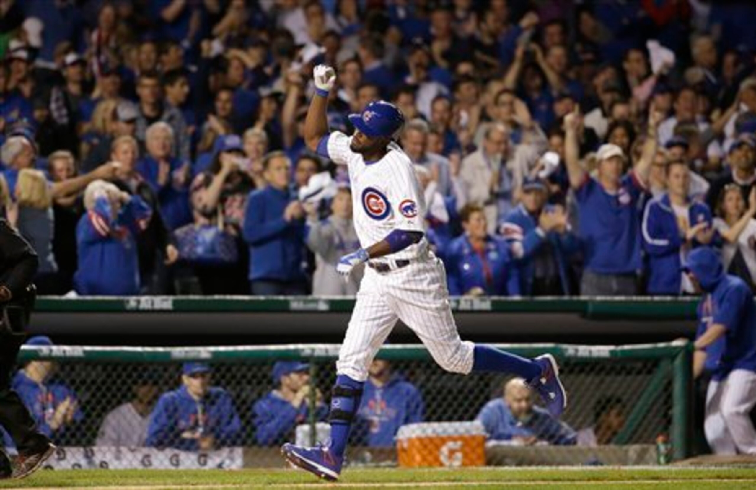After a solid 2015 season, Dexter Fowler is expected to receive a hearty contract as a free agent.