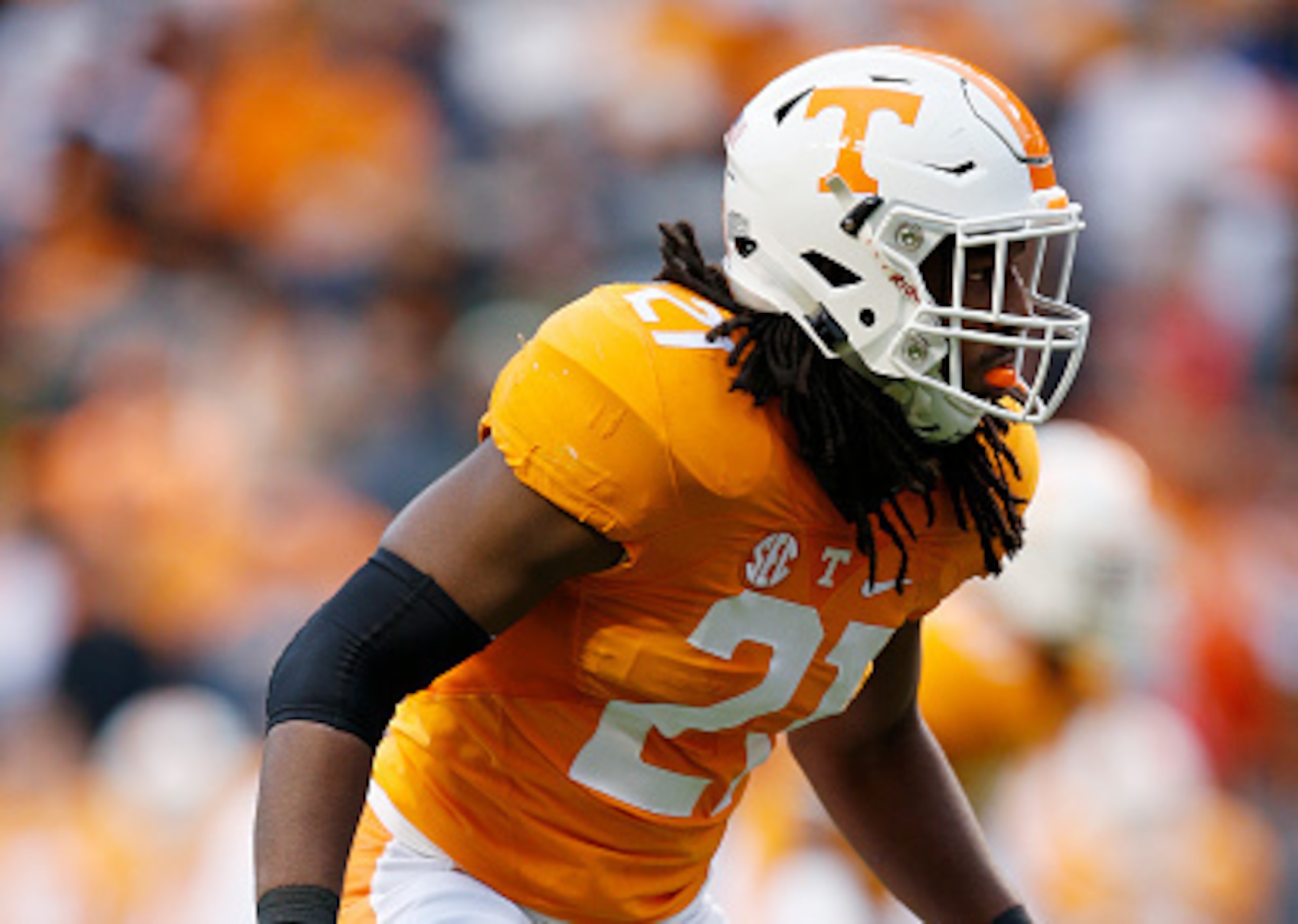Tennessee LB Jalen Reeves-Maybin