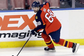 Florida Panthers right wing Jaromir Jagr is among several over-35 players certain to be inducted into the Hockey Hall of Fame.