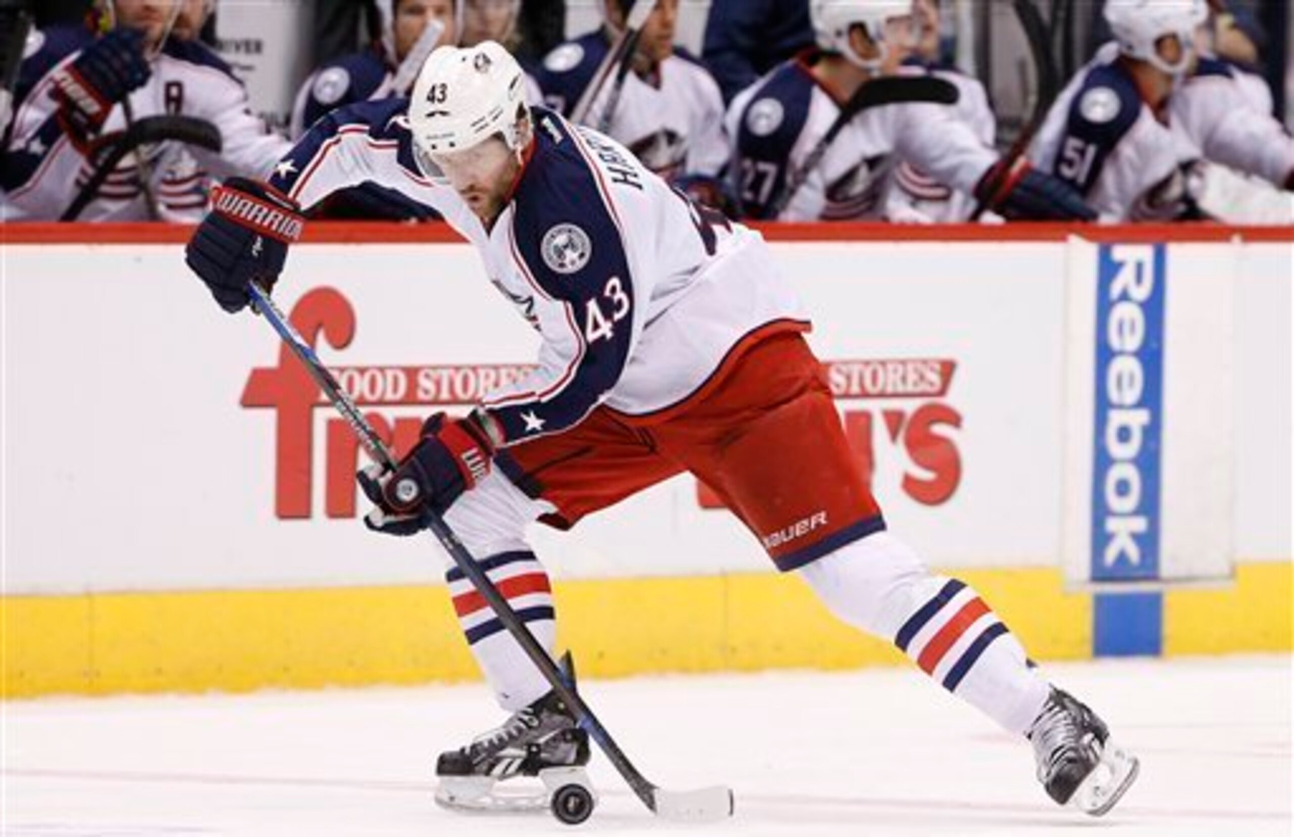 Columbus Blue Jackets left wing Scott Hartnell could prove difficult to move at the trade deadline.