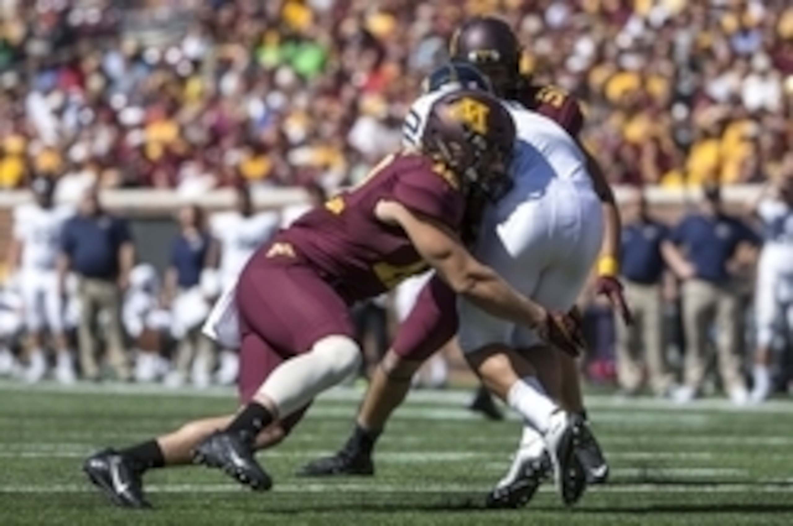 Minnesota linebacker Cody Poock Minnesota linebacker Cody Poock