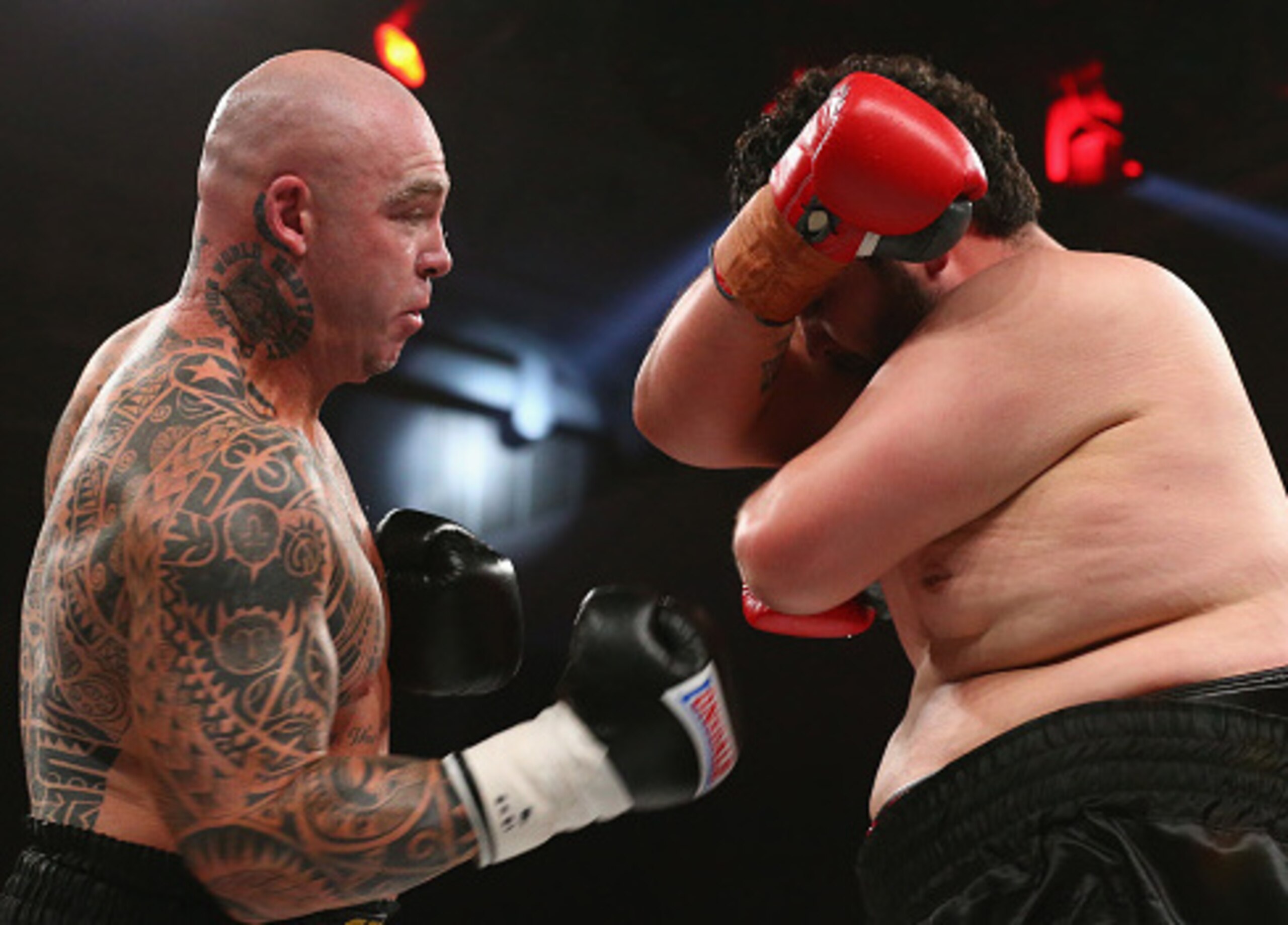 Lucas Browne (left) gets a chance to win a world title at the age of 36.