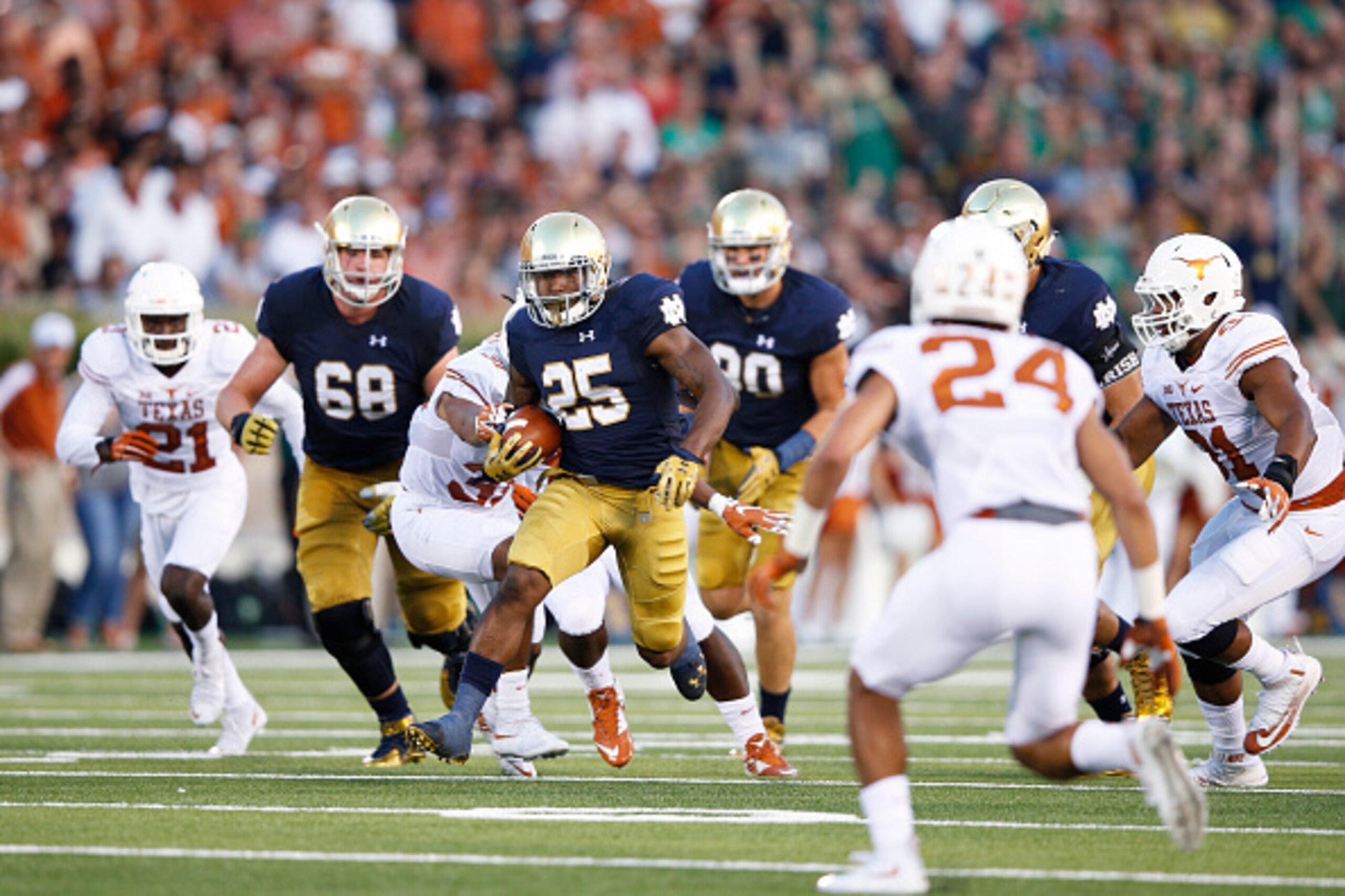 Tarean Folston will need to prove he's healthy to help Notre Dame's run game.