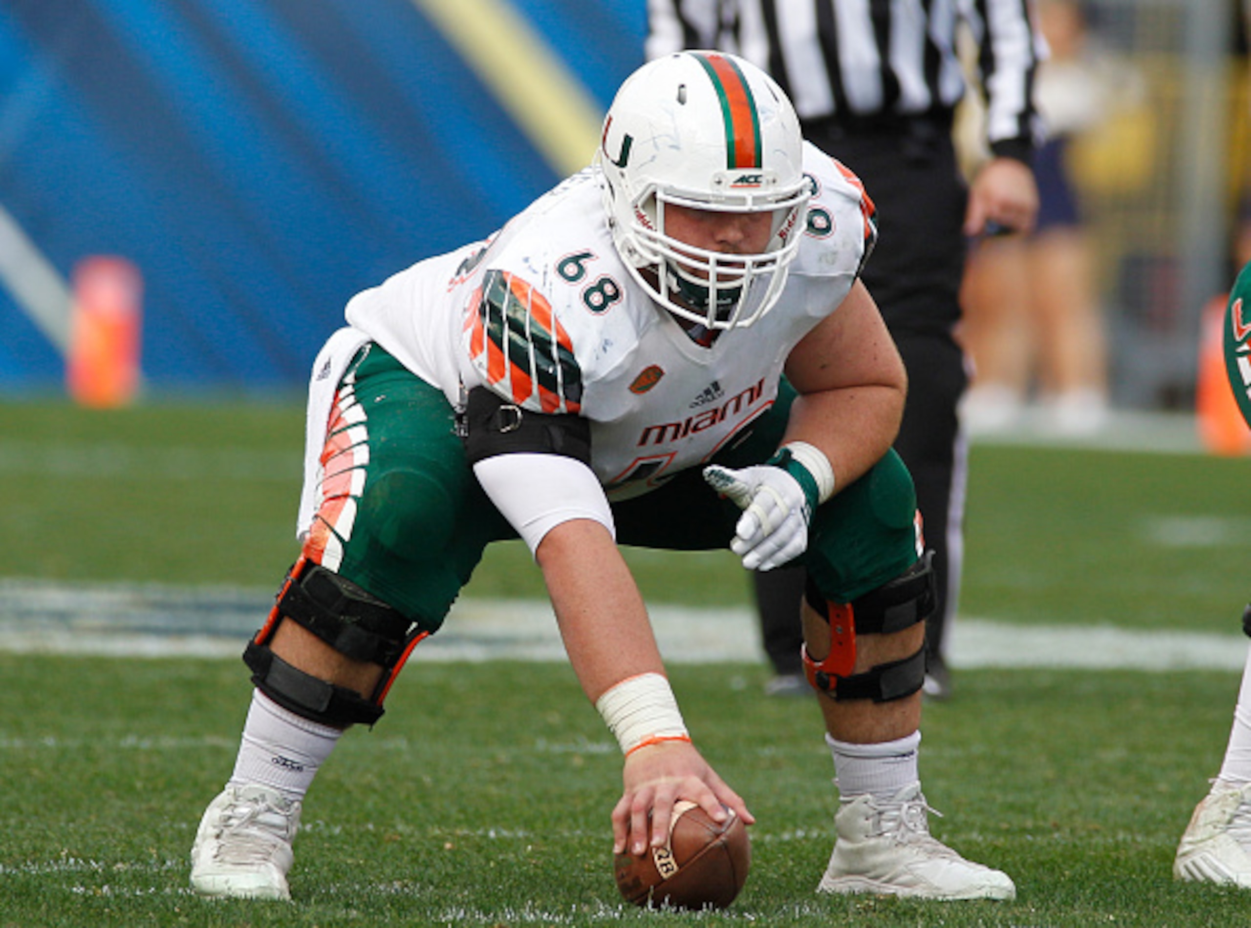 Center Nick Linder