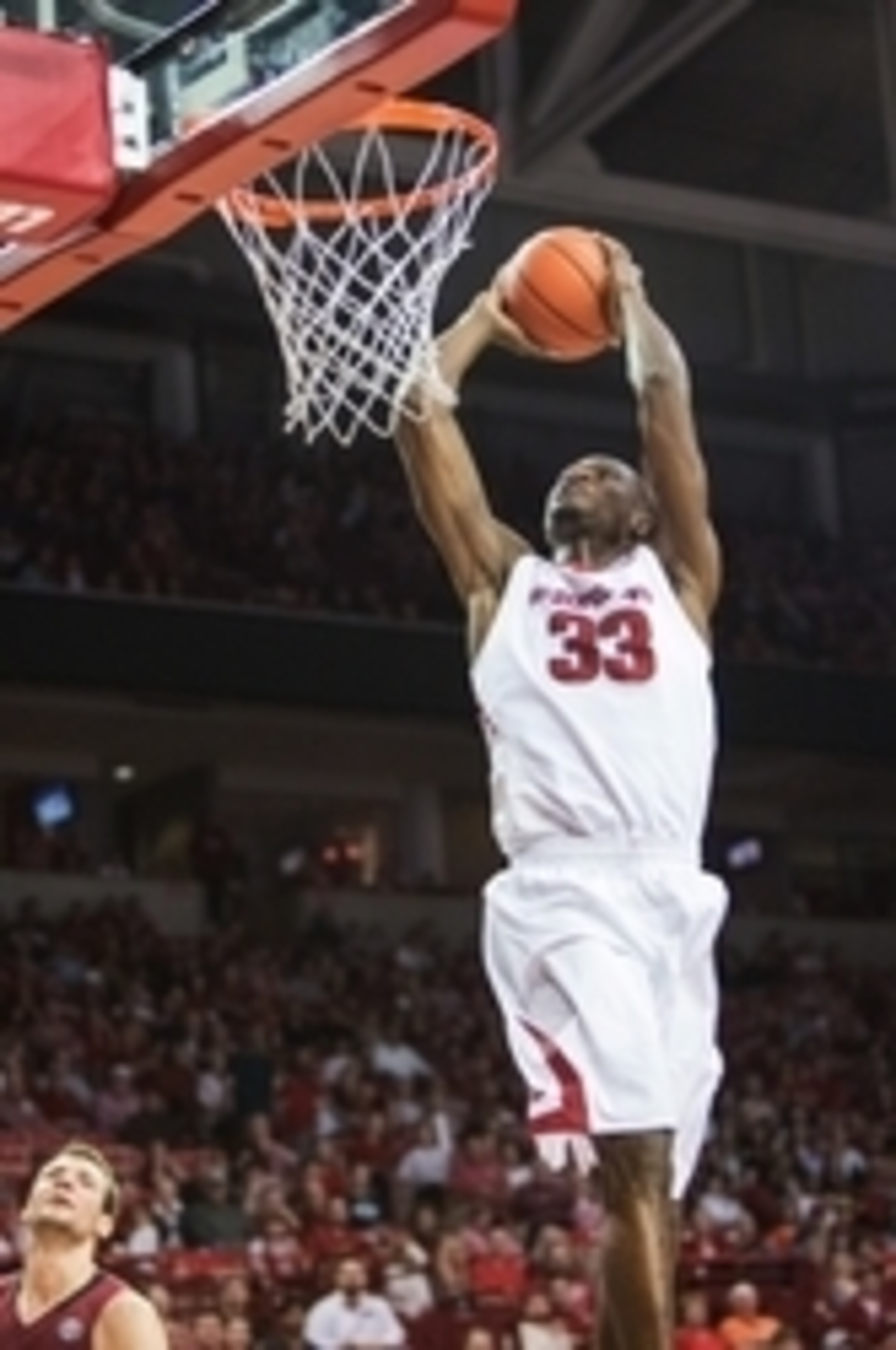 Moses Kingsley has carried Arkansas this season, amazing fans with his playmaking abilities. How far can he go in the SEC tournament?