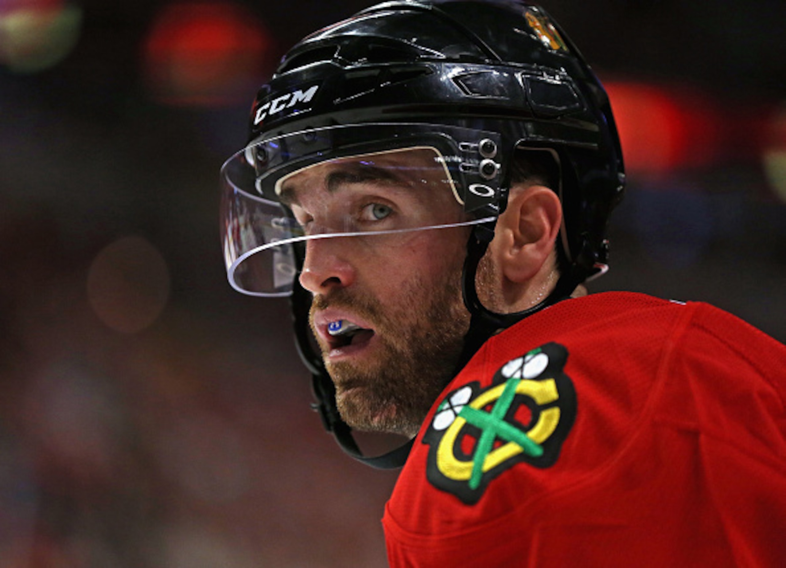 A trade with the Winnipeg Jets brought left wing Andrew Ladd to the Chicago Blackhawks.