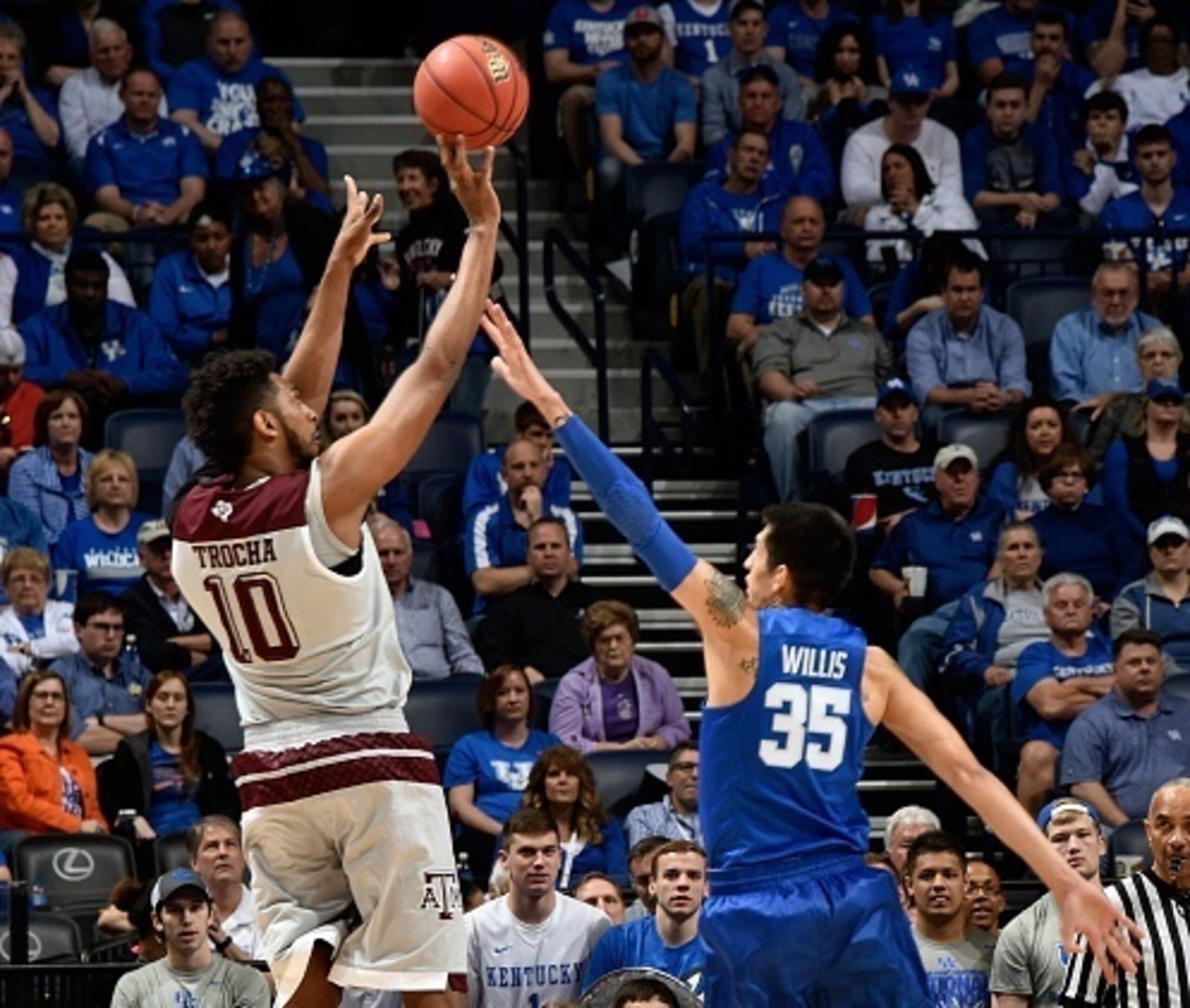 Kentucky and Texas A&M played a classic in February and didn't disappoint Sunday, either.