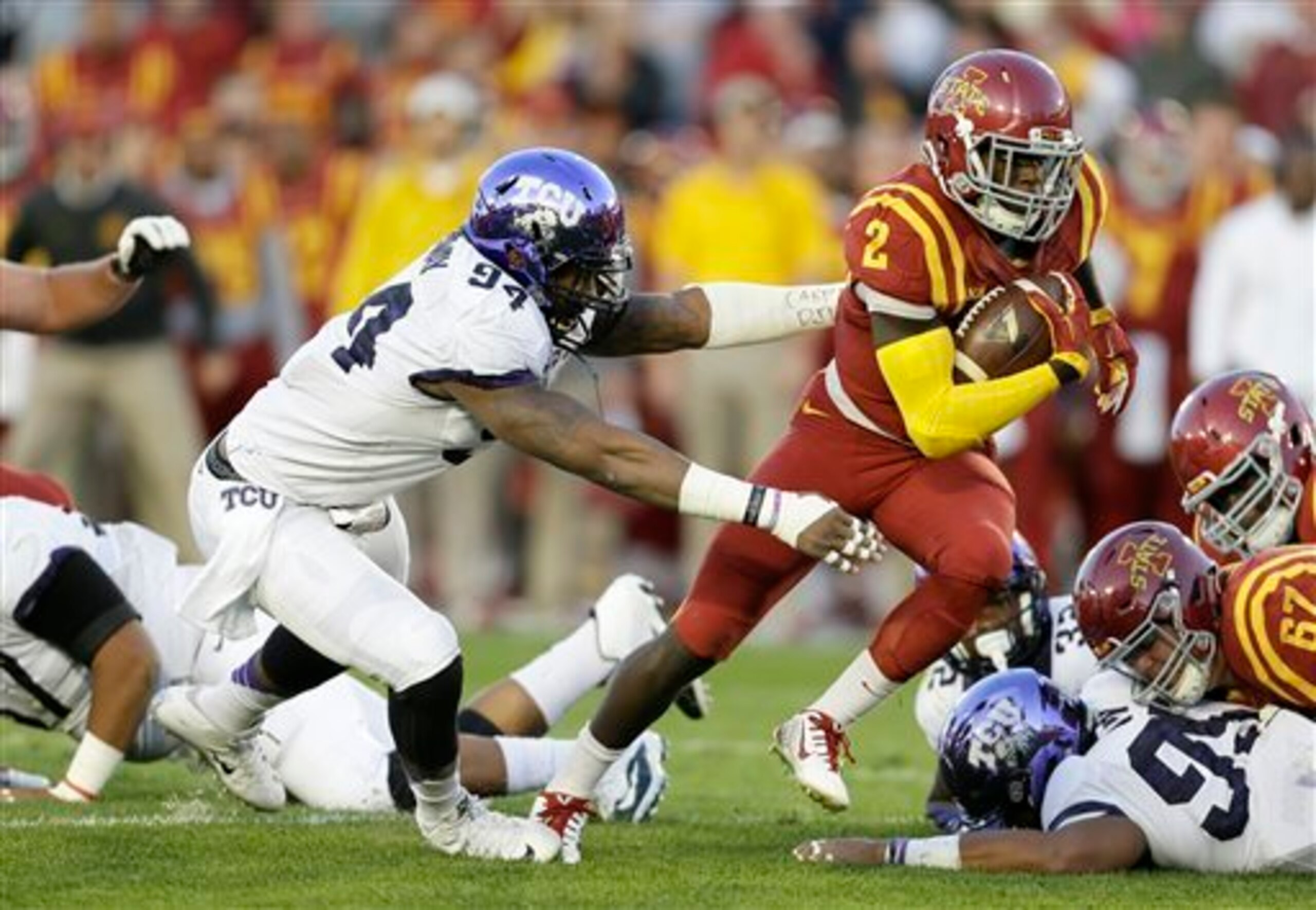 Iowa State RB Mike Warren (right)