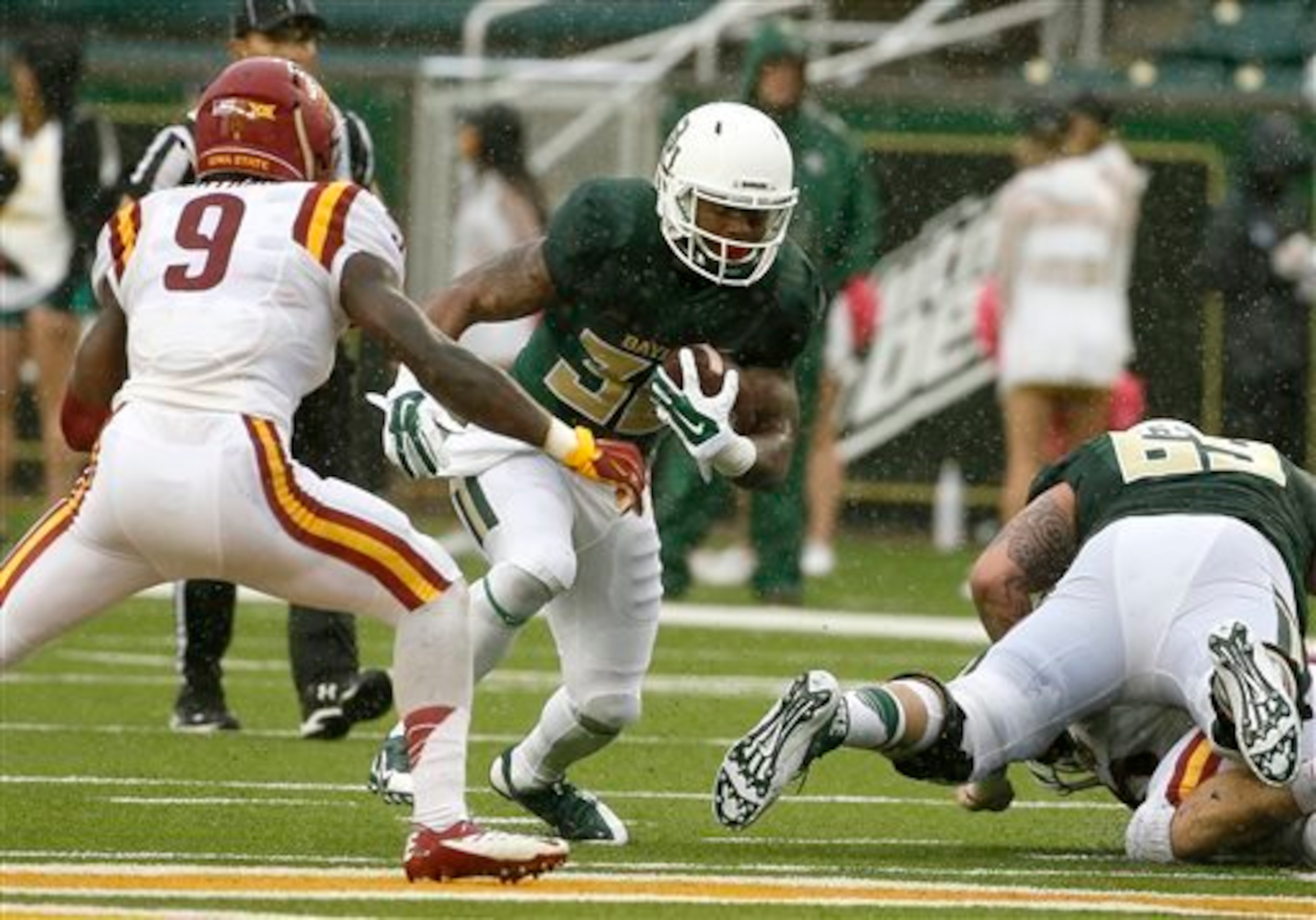 When he's healthy, Shock Linwood is one of college football's best backs.